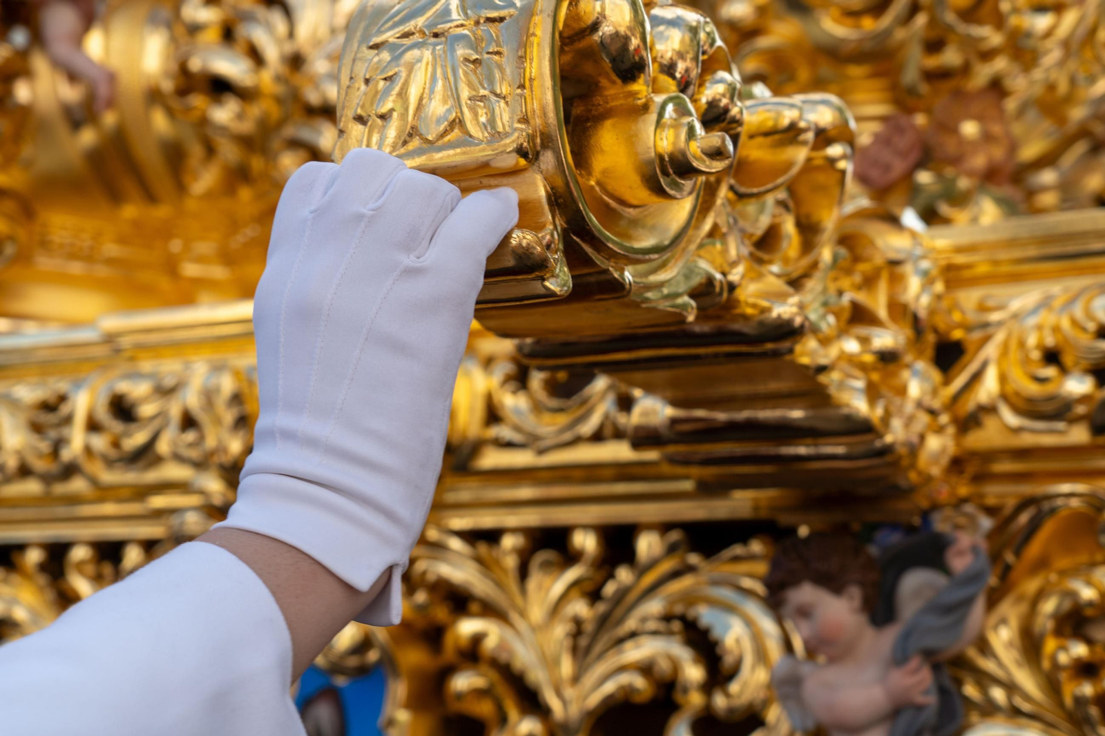Domingo de Ramos: Imágenes de la procesión de La Sagrada Cena y Maria Santísima del Rosario