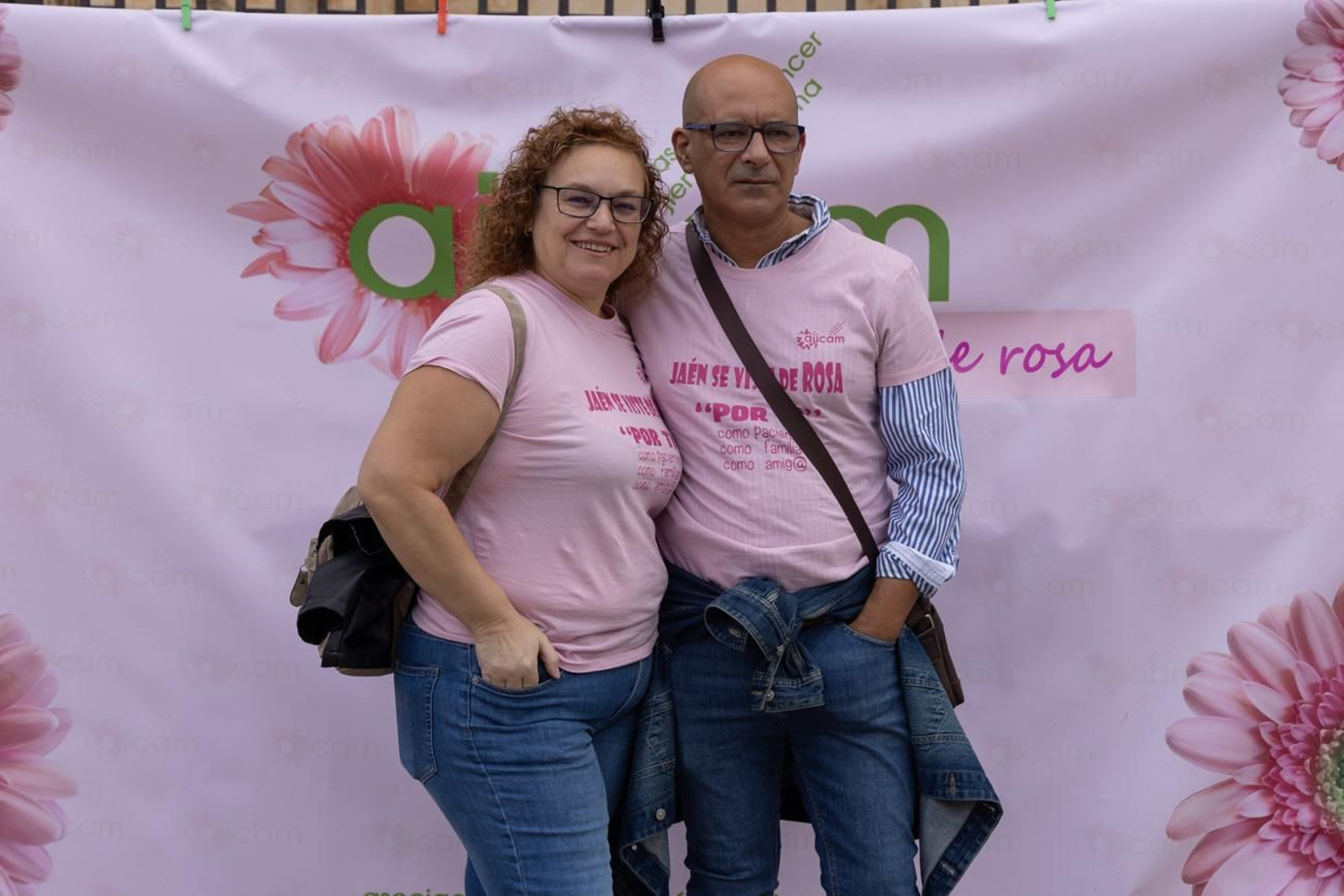 Jaén se viste de rosa con una marcha reivindicativa contra el cáncer de mama