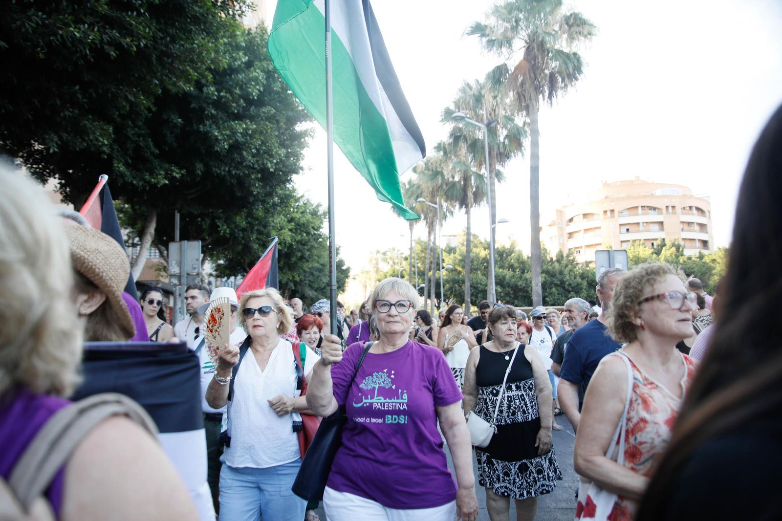 Imágenes de la manifestación en Almería por el genocidio en Palestina