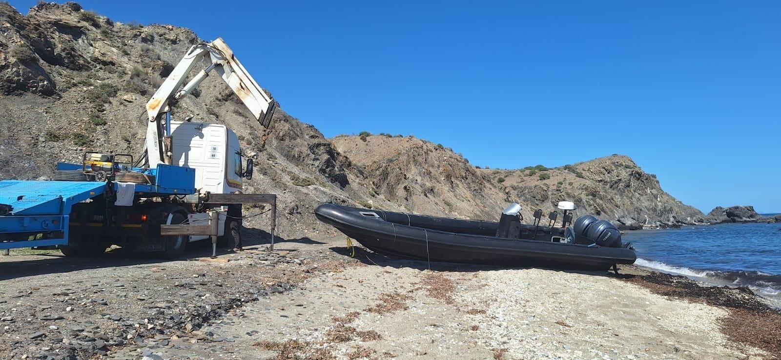 Una de las narcolanchas intervenidas en los últimos meses en la costa nijareña