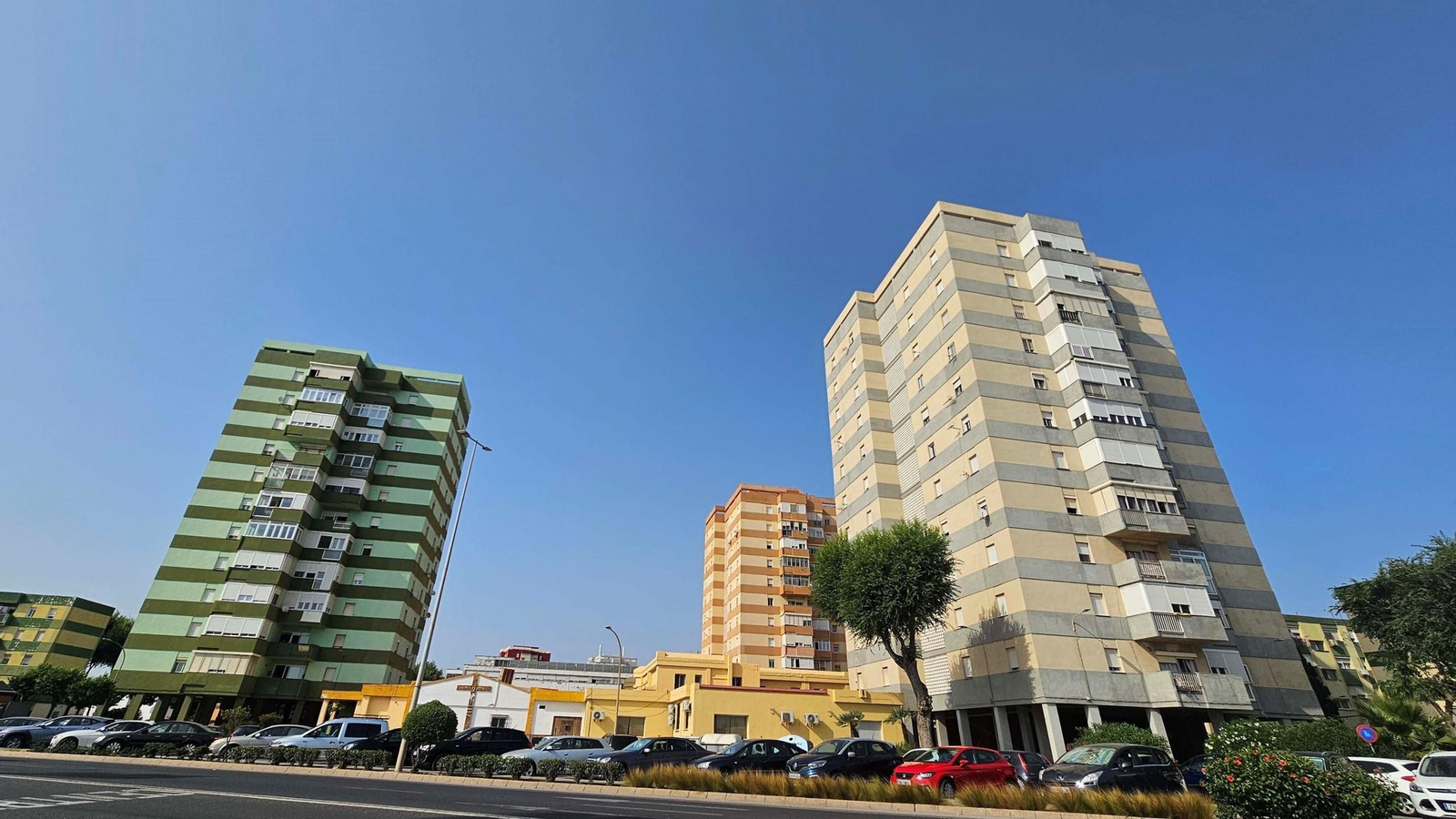 Bloques de viviendas en La Línea de la Concepción.