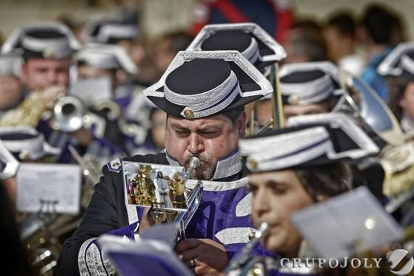 Real, Gremial, Nacional y Marianista Hermandad Sacramental del Santísimo Cristo de las Aguas, Nuestra Señora de la Luz y Asociación de Discípulos de San Juan Evangelista y María Stma. de Guadalupe.

Foto: Julio Gonzalez