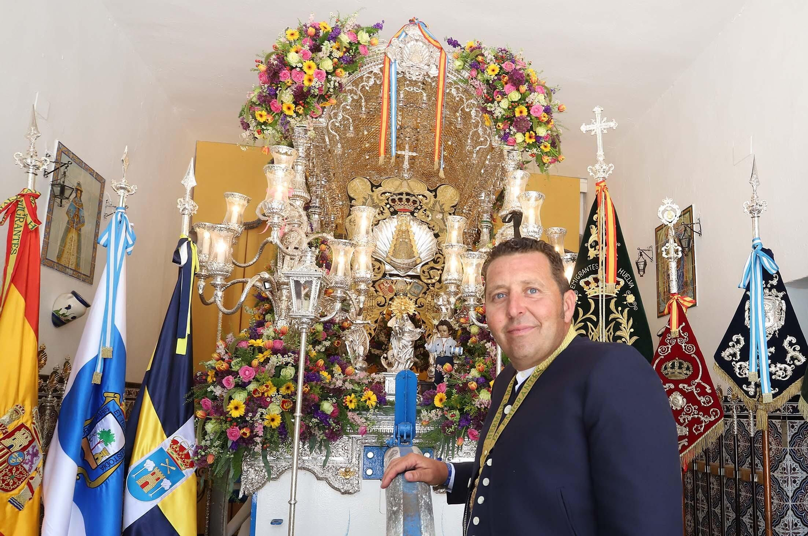 Imágenes del ambiente El Rocío y en Casas de Hermandades