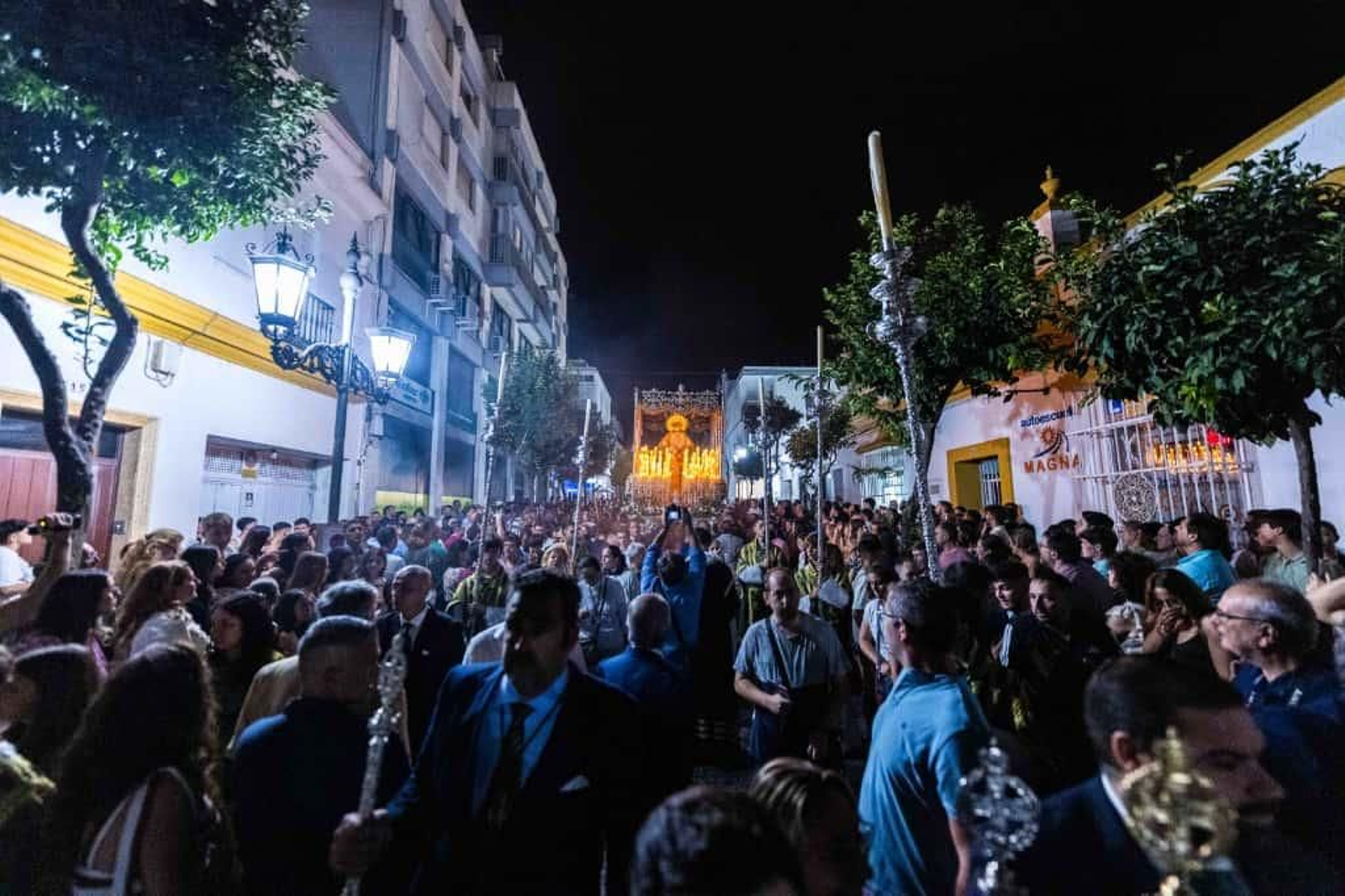 Procesión extraordinaria de Gracia y Esperanza en San Fernando: las imágenes