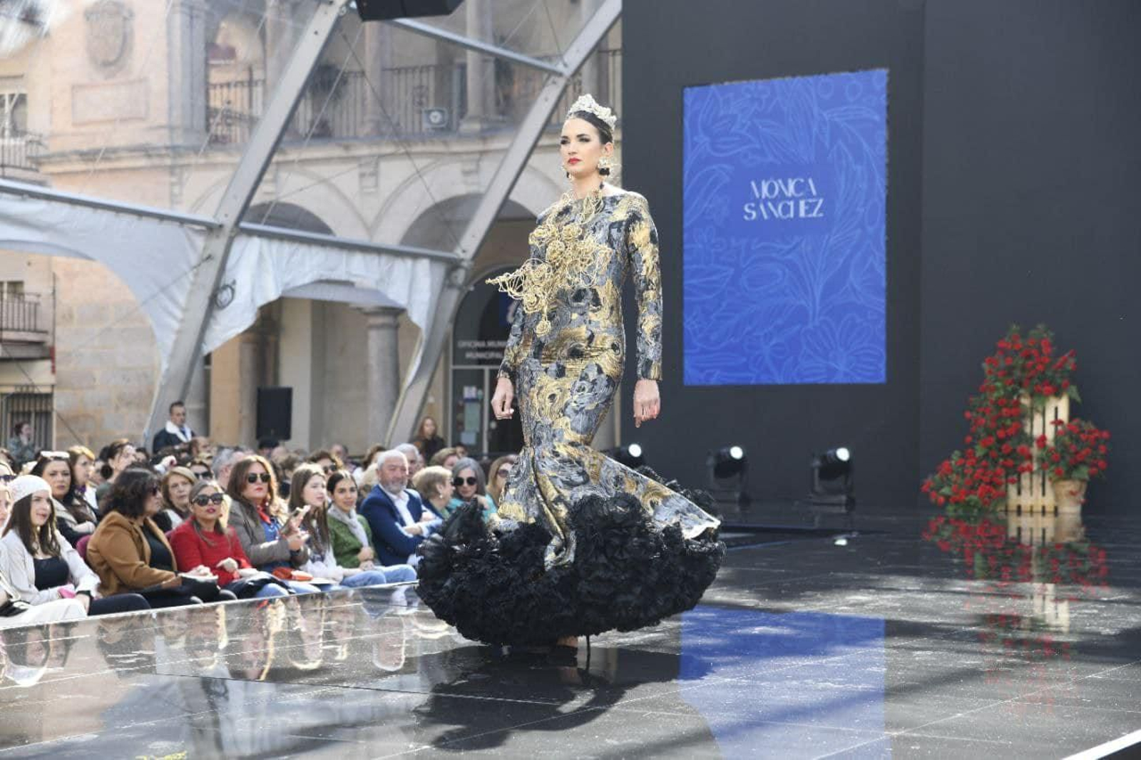 Lo mejor de Andújar Flamenca, moda de alta costura, en imágenes