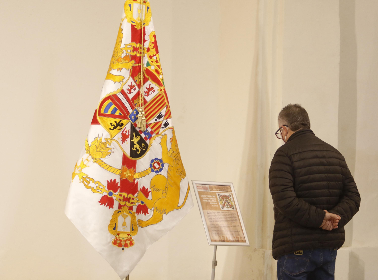 Fotogalería: La exposición sobre banderas históricas en Córdoba Fotogalería: La exposición sobre banderas históricas en Córdoba