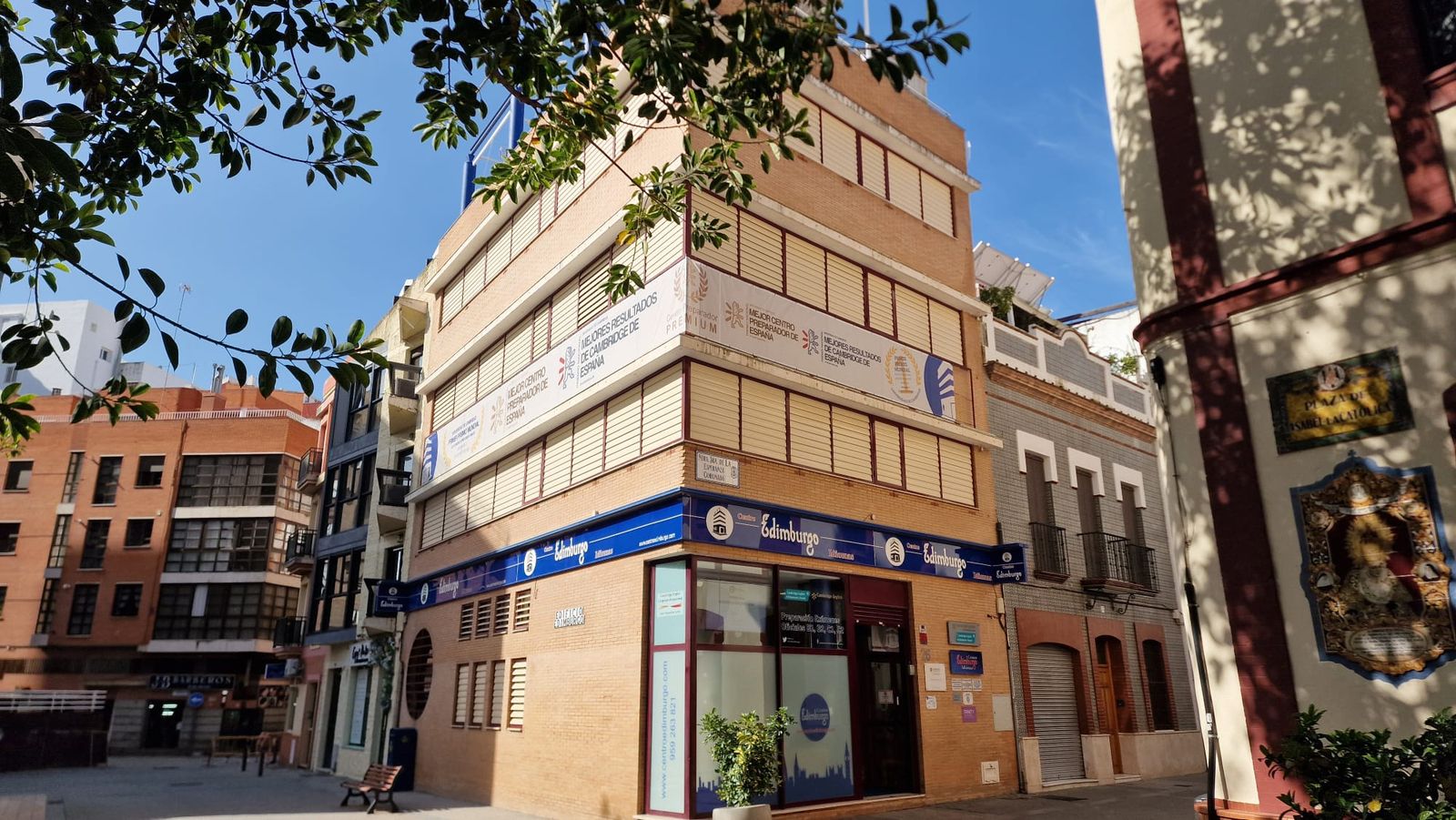 Centro Edimburgo en Huelva.