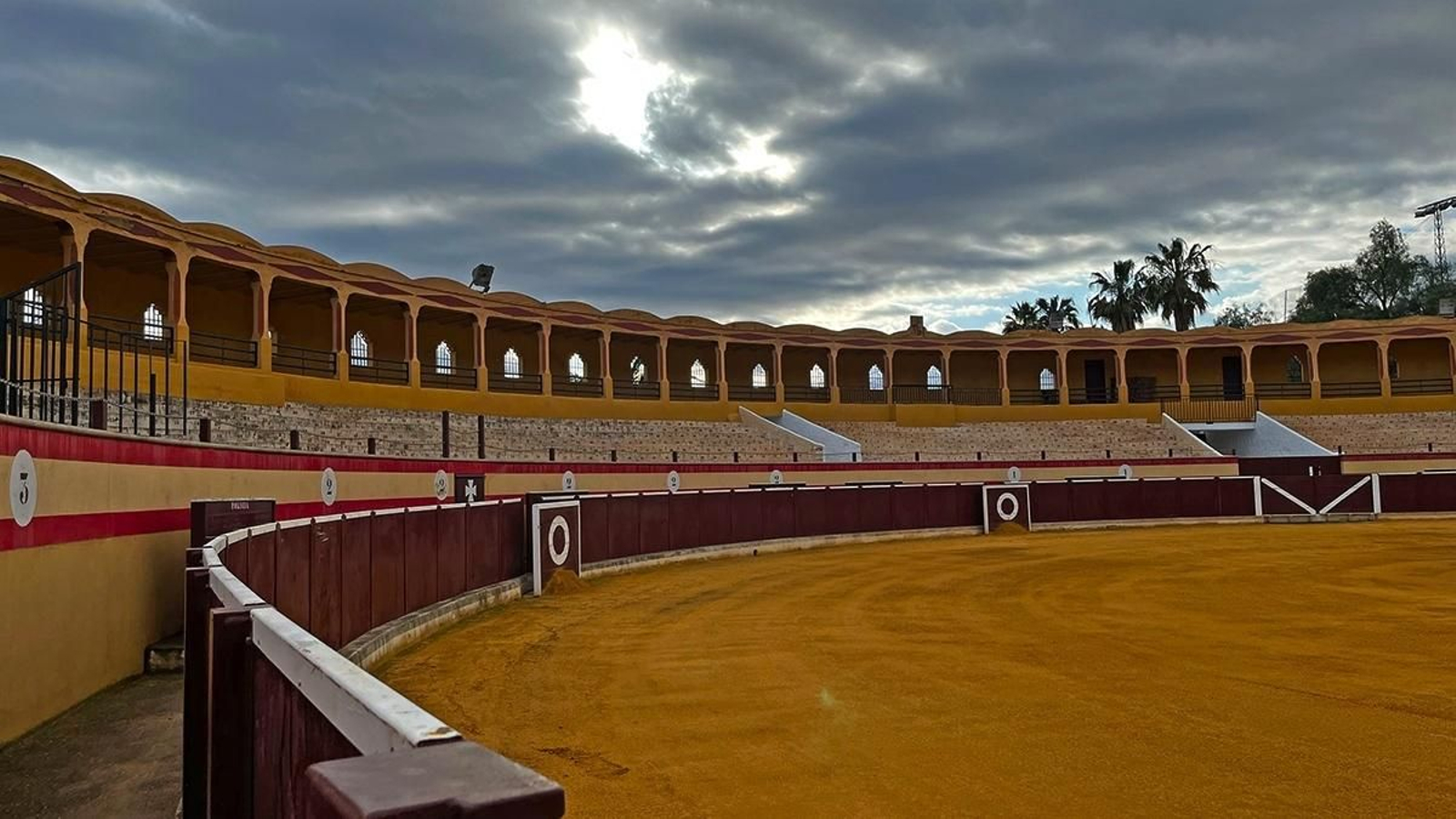 Berja quiere cortar dos orejas y el rabo en la novillada de este sábado