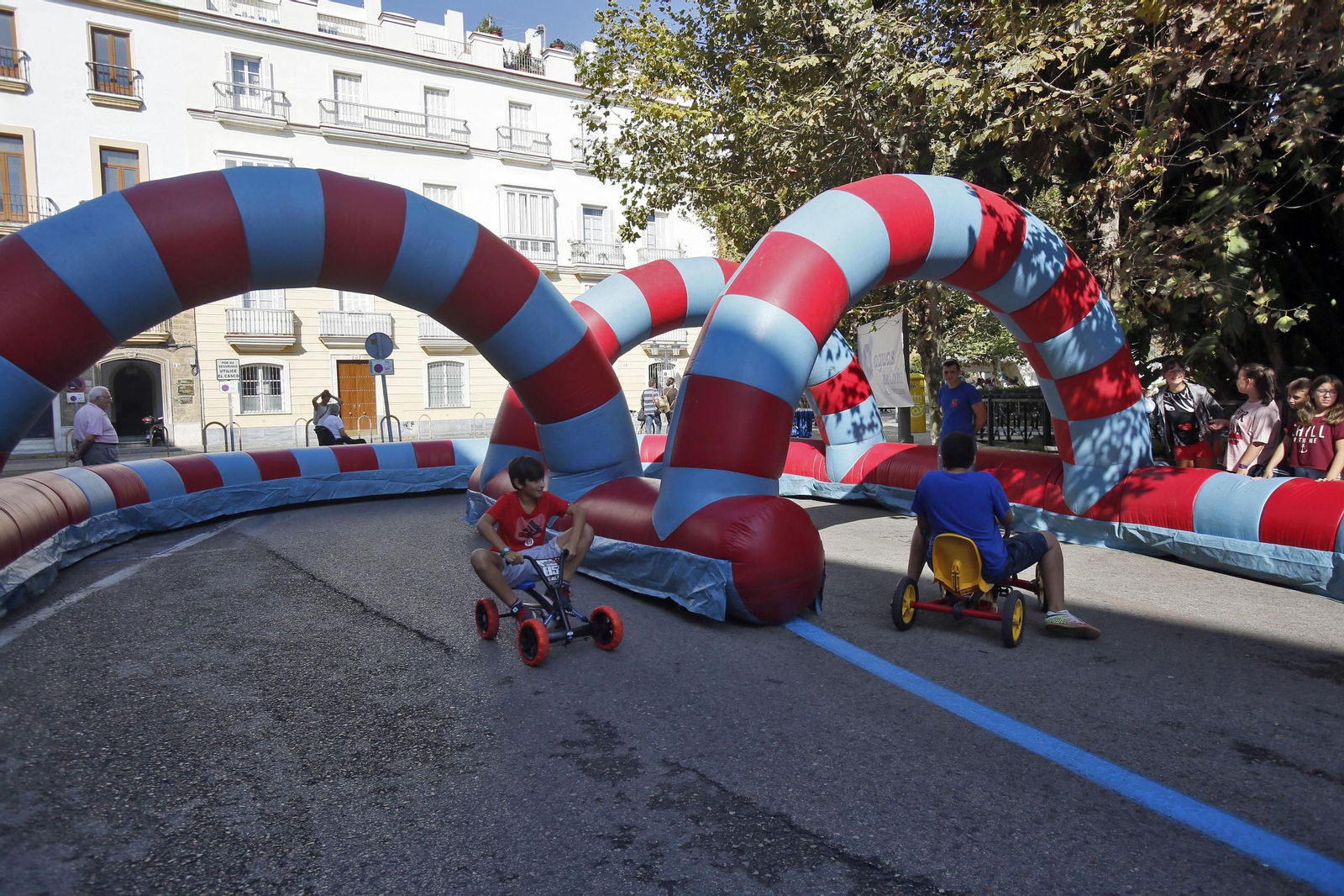 La plaza de España, cerrada el Día sin Coche para el uso de los ciudadanos.