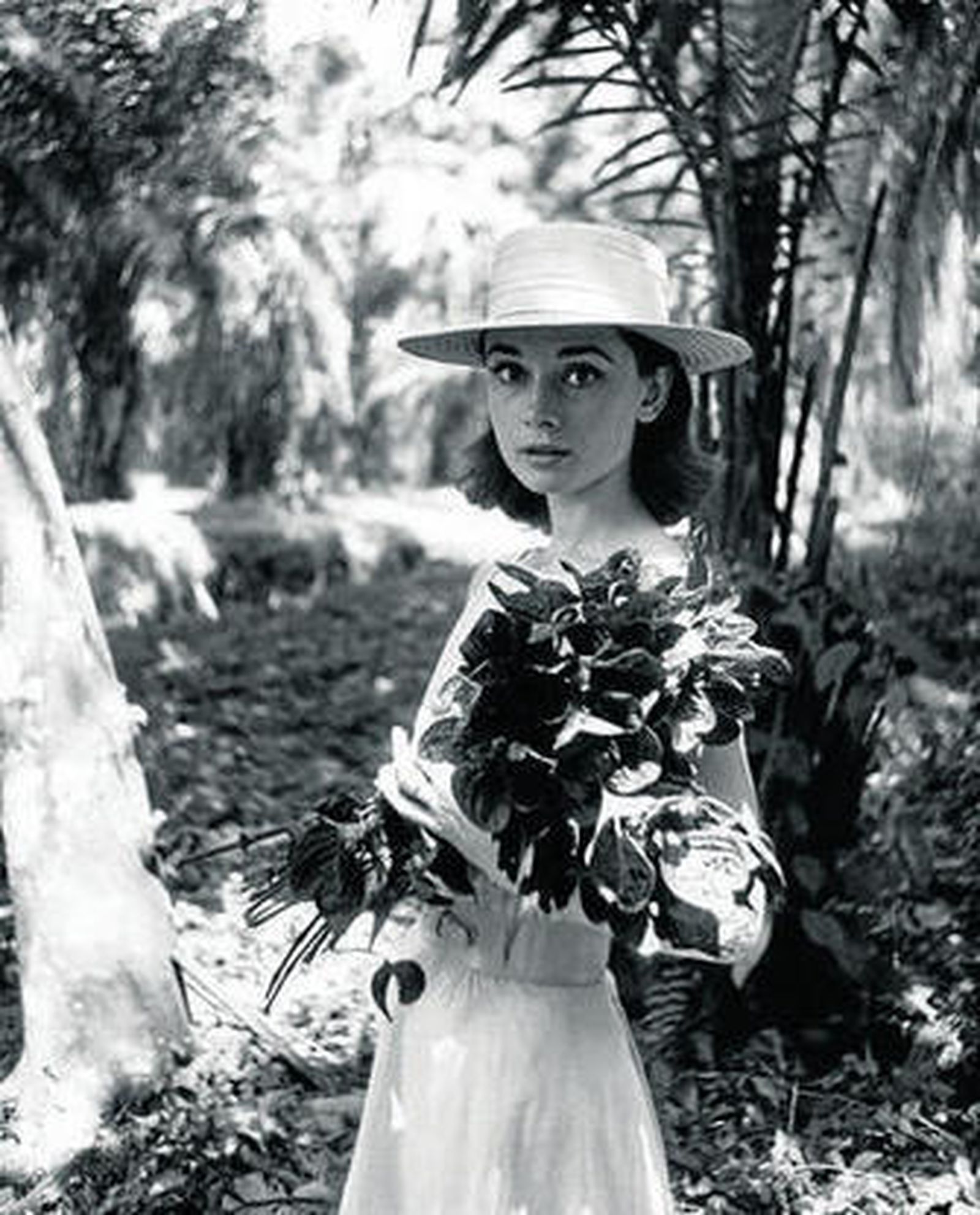 Hepburn, retratada por Leo Fuchs durante el rodaje de 'Historia de una monja'.