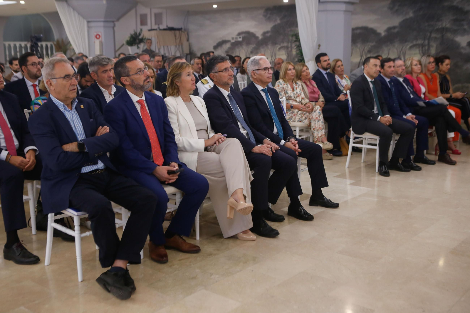 Las fotos del desayuno coloquio de Europa Sur y el Propeller Club de Algeciras con Antonio Sanz