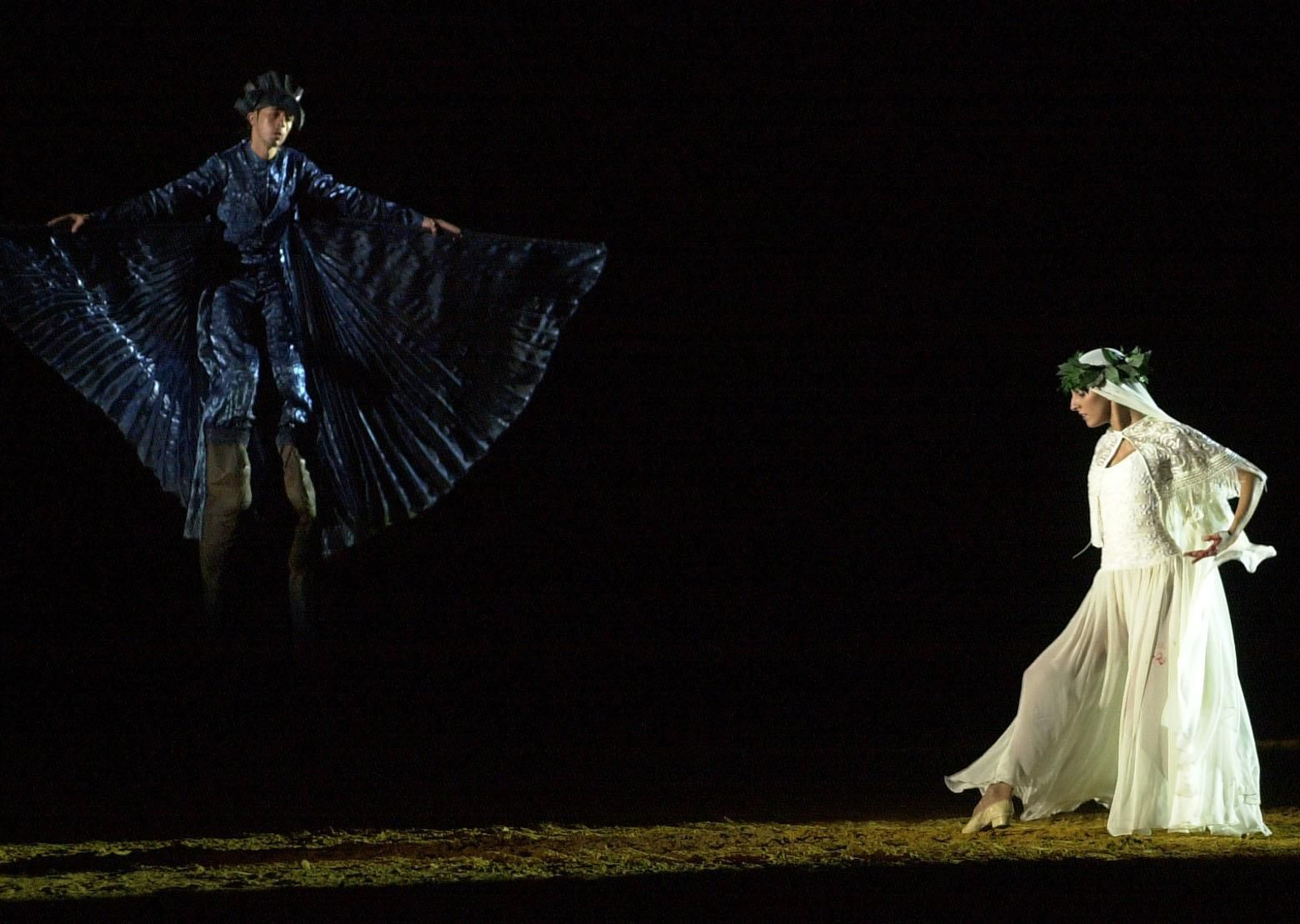 Estreno de 'Don Juan en los ruedos' en la Plaza de Toros de la Maestranza de Sevilla dentro de la programación de la Bienal de Flamenco, en el año 2000.