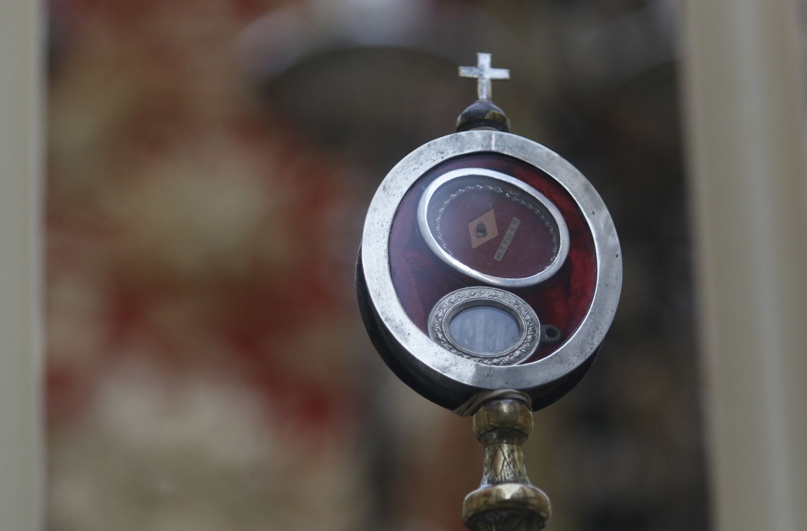 Viernes Santo en Córdoba: la procesión de los Dolores, en imágenes