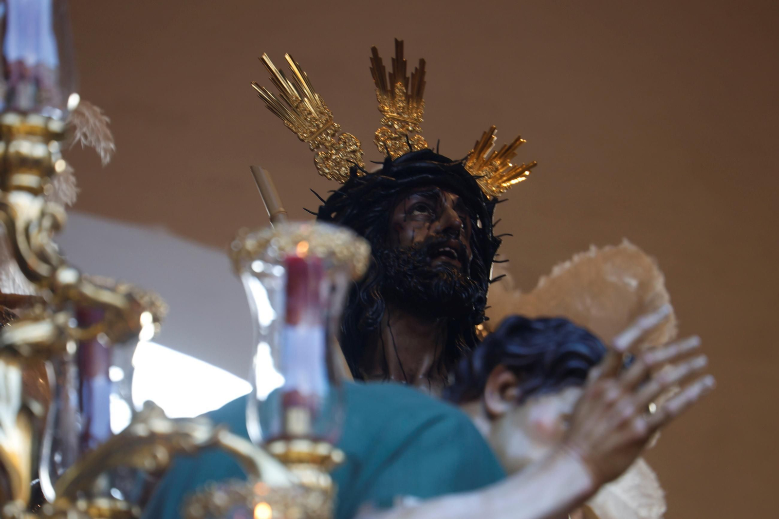 El traslado de la Merced en este Sábado Santo de Córdoba, en imágenes