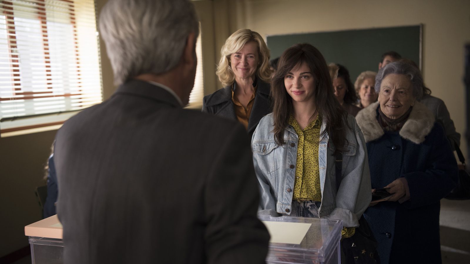 Carmen Climent como María Alcántara en las elecciones de 1989