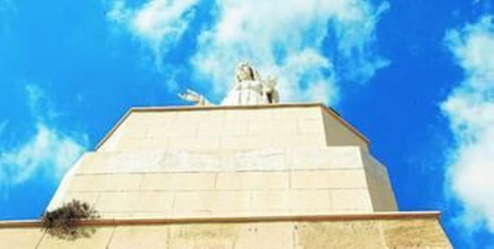 A San Cristóbal le roban su aureola