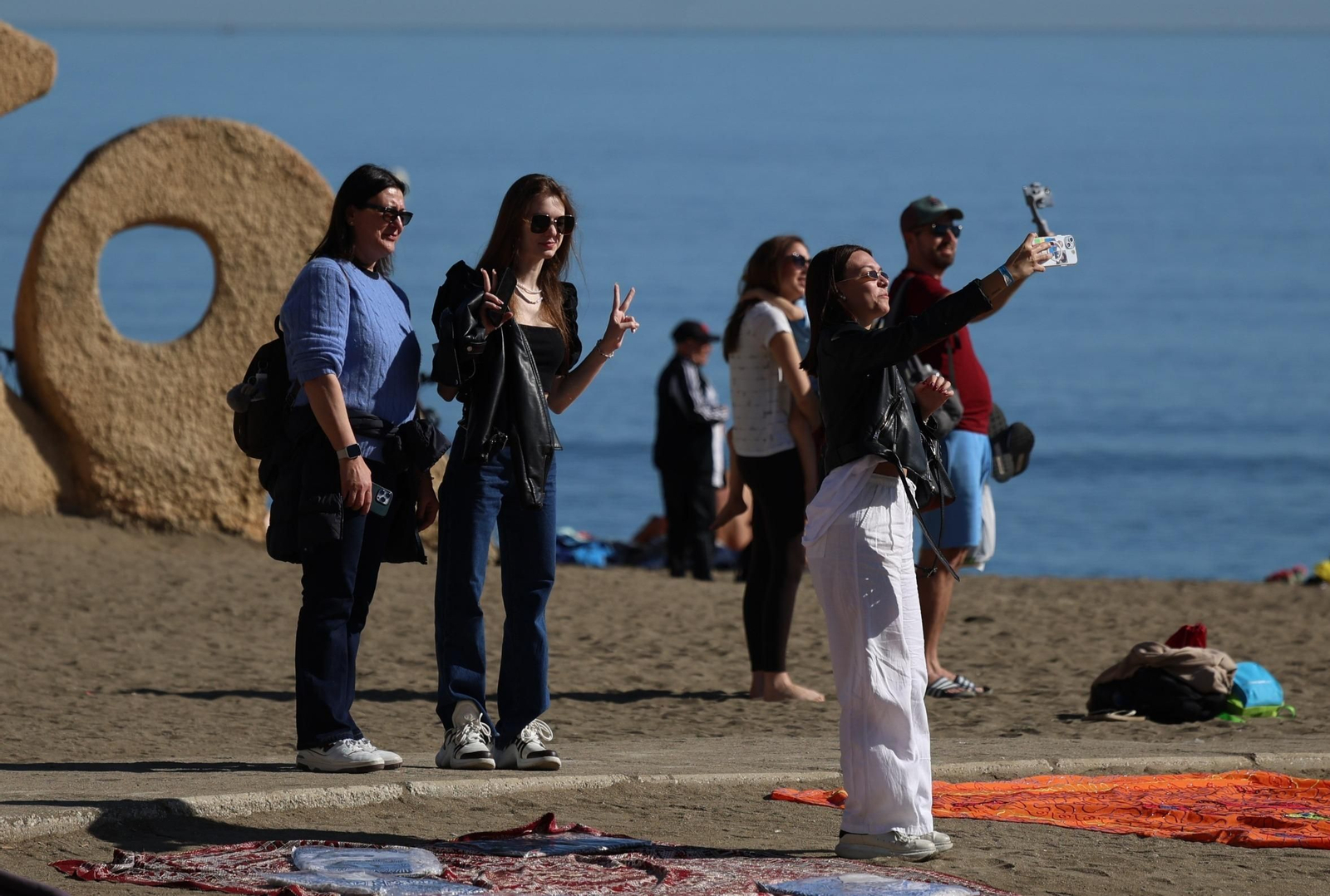 Enero y... día de playa en Málaga: la subida de las temperaturas deja estas imágenes Enero y... día de playa en Málaga: la subida de las temperaturas deja estas imágenes