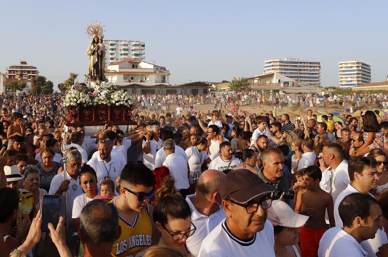 Imágenes de la procesión de la Virgen del Carmen en Punta Umbría