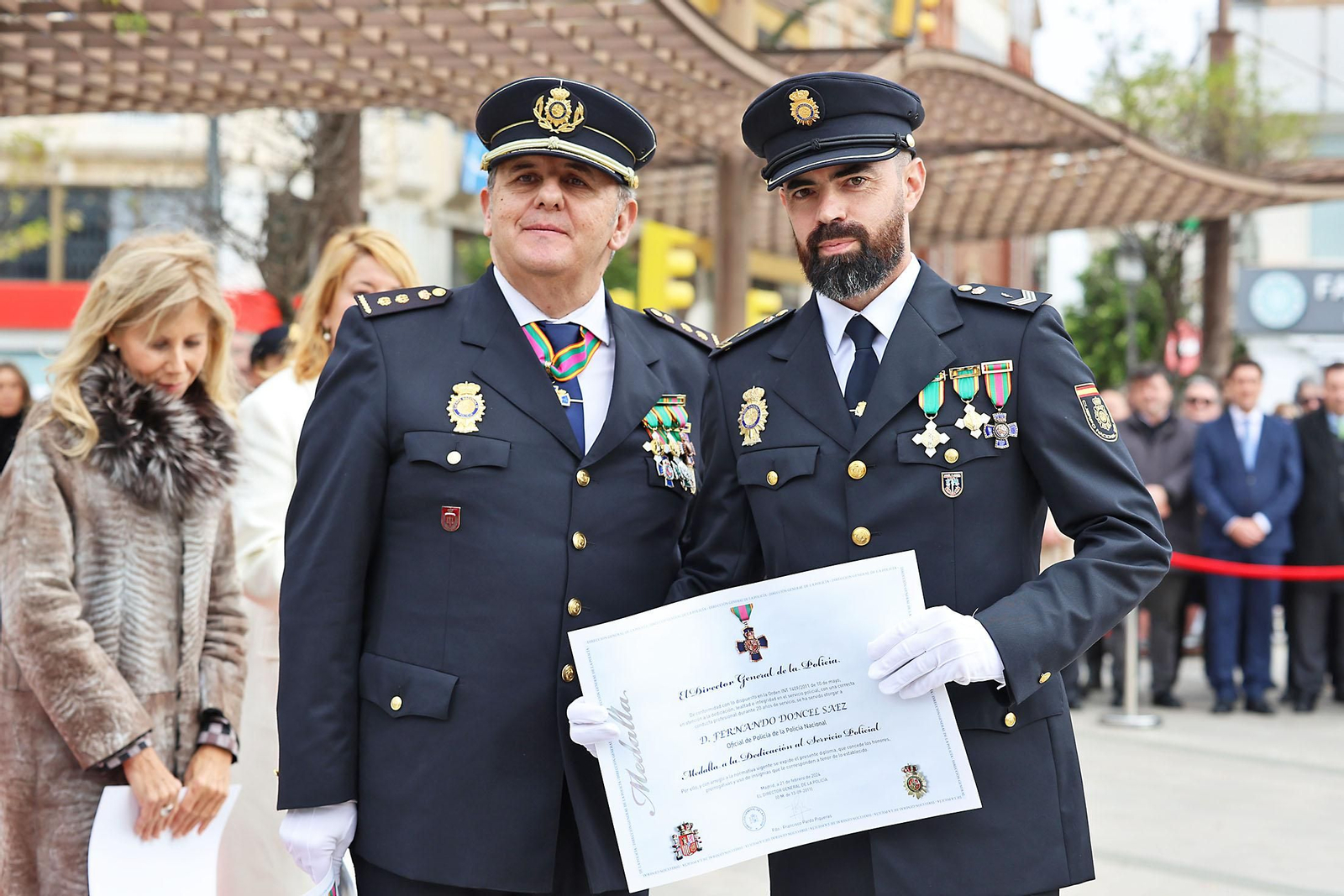 Imágenes del homenaje a a la Policía Nacional en su 201 aniversario