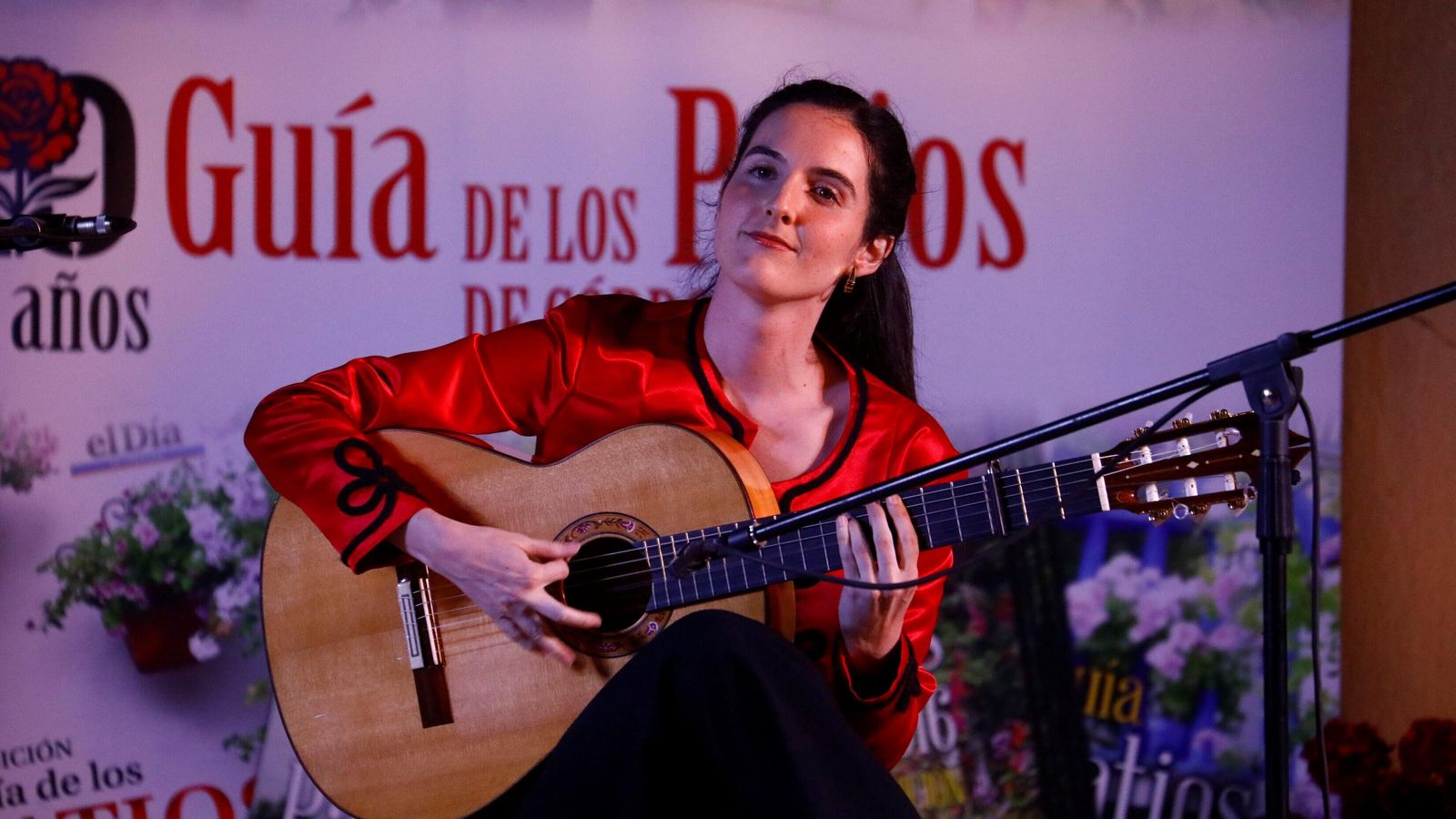 Un momento de la actuación de la guitarrista de flamenco Teresa Jiménez.