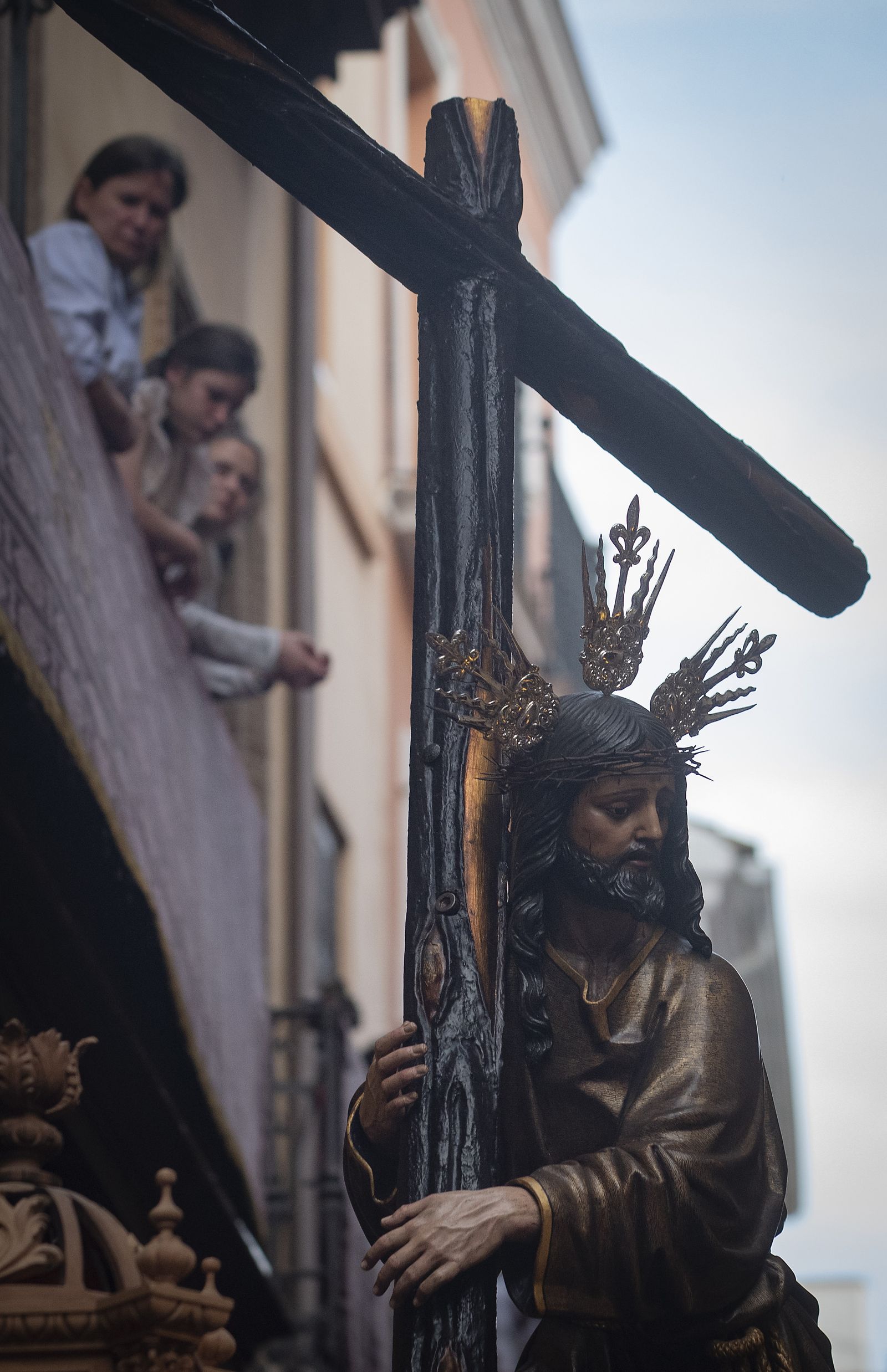 La procesión del Cristo de la Corona, en imágenes