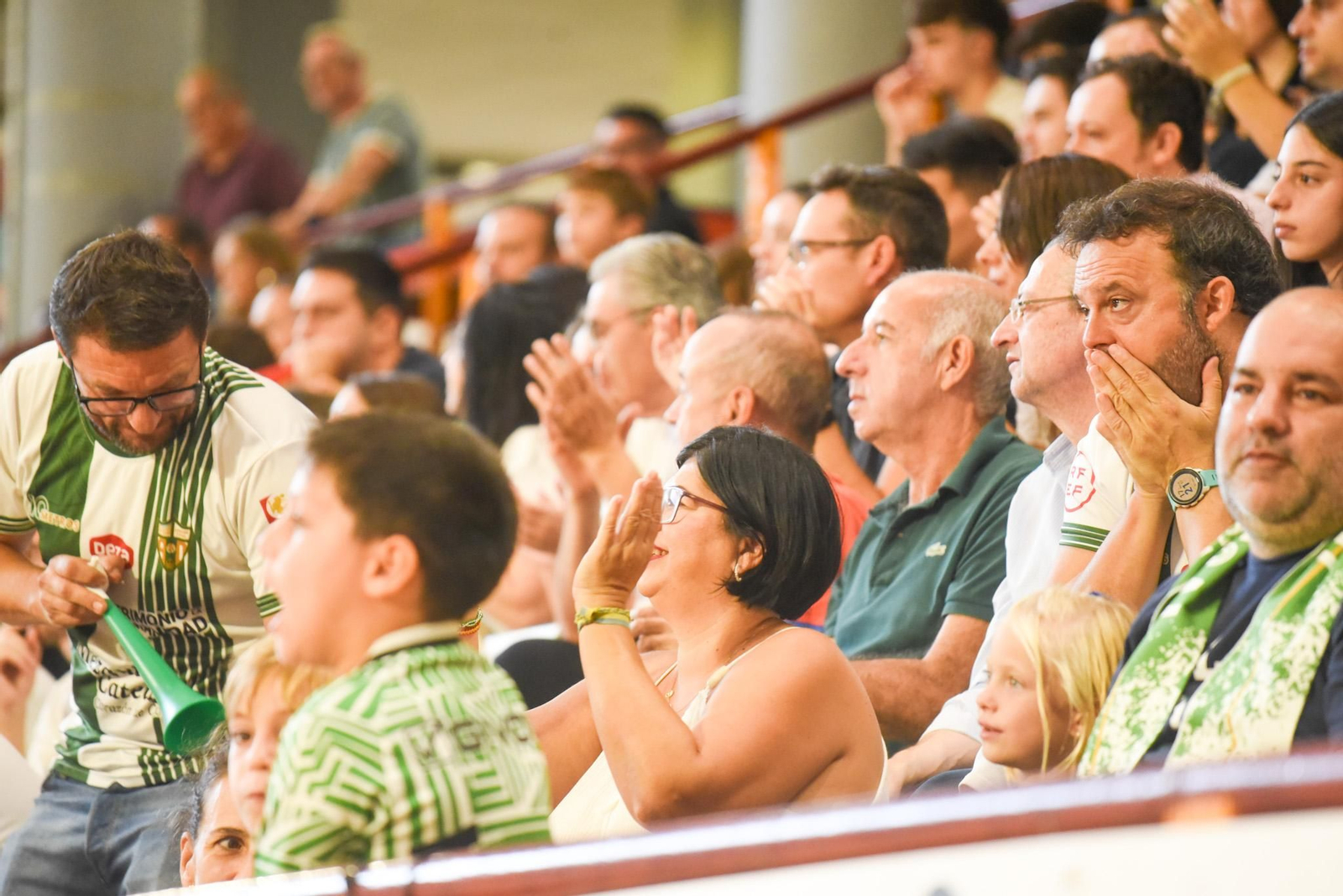 Las mejores fotos del ambiente en Vista Alegre para el Córdoba Futsal - Jimbee Cartagena