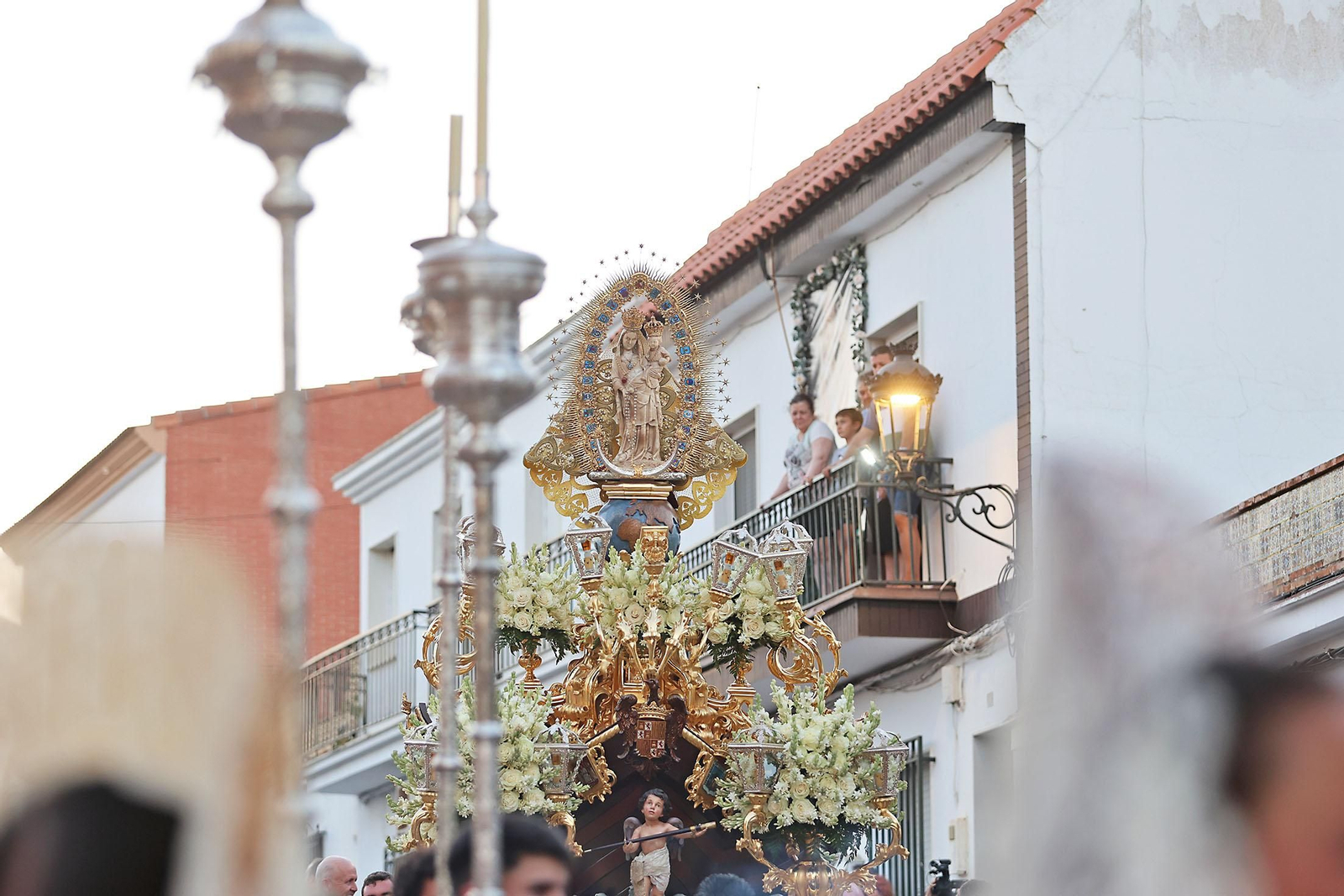 Imágenes de la procesión de Nuestra Señora de los Milagros en Palos de la Frontera Imágenes de la procesión de Nuestra Señora de los Milagros en Palos de la Frontera