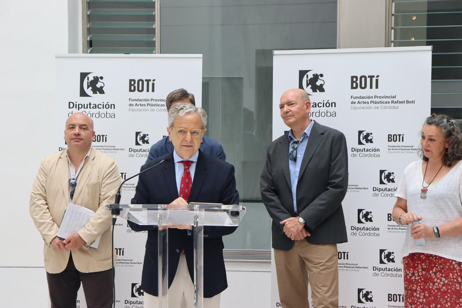 Los alumnos de las escuelas Mateo Inurria y Dionisio Ortiz exponen sus obras, en imágenes