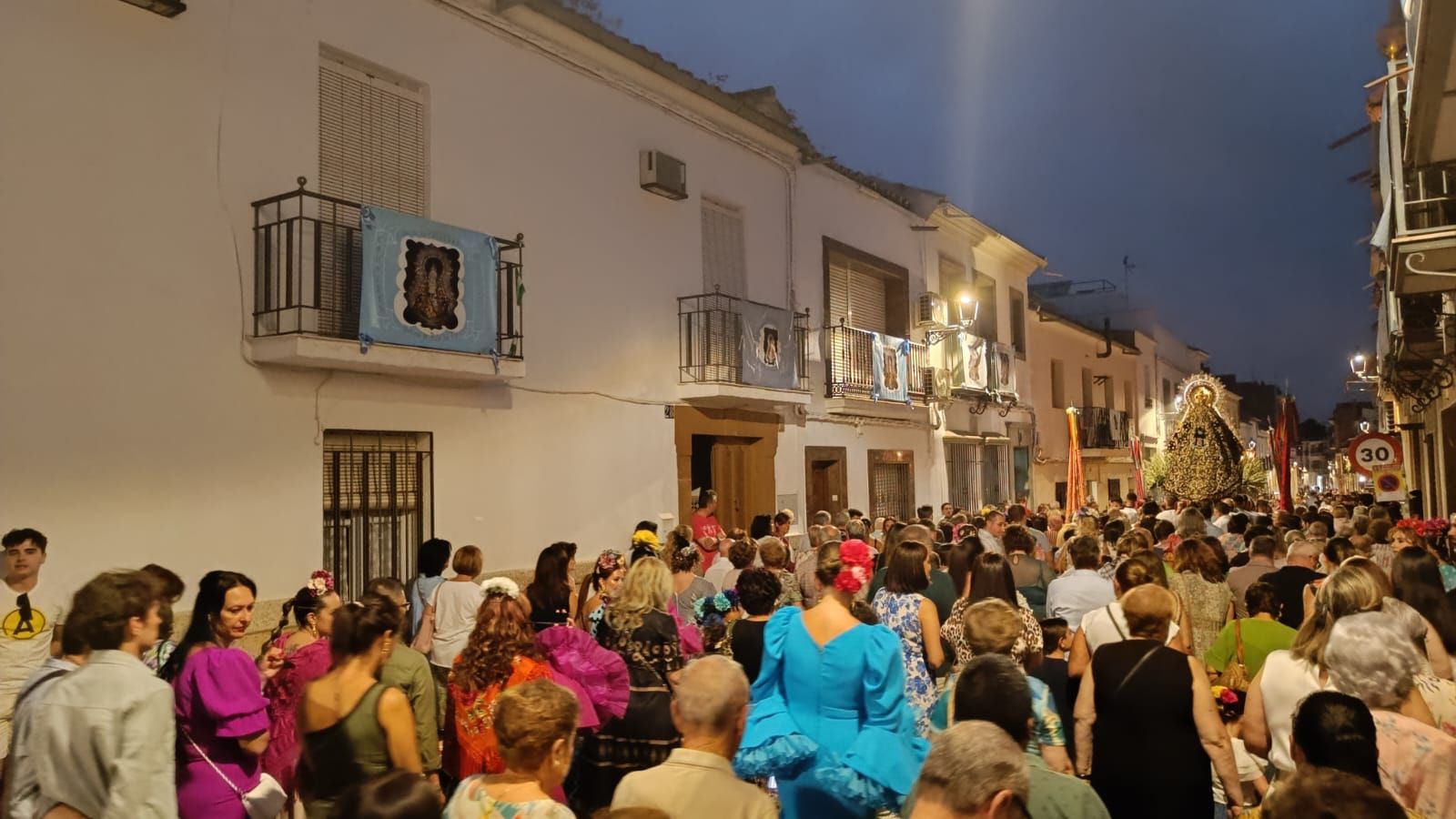 La procesión de la Virgen de la Estrella en Villa del Río, en imágenes