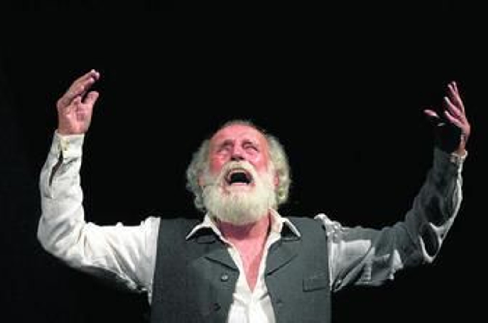 Carlos Álvarez-Novoa en 'La noche de Max Estrella'.