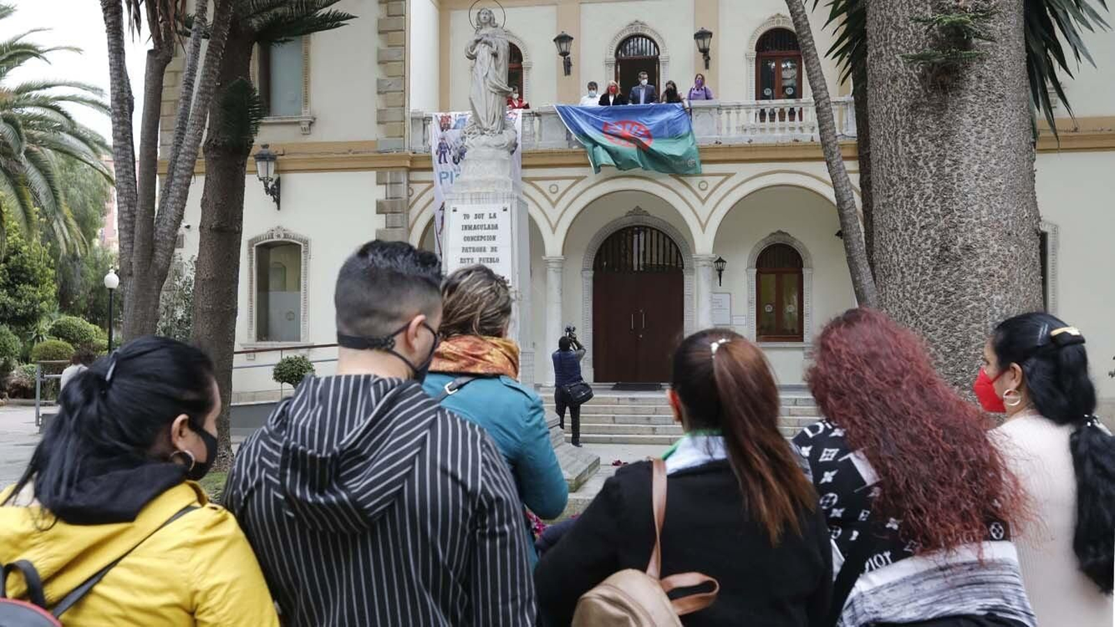 Las fotos de la celebración del Día Internacional del Pueblo Gitano en La Línea
