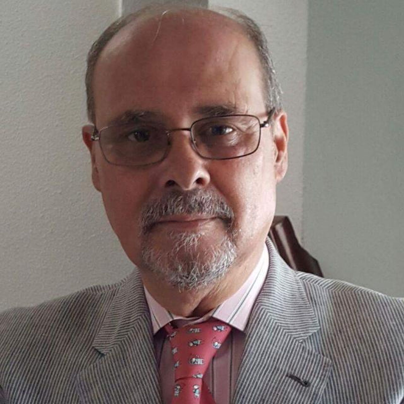 El autor, Antonio Robles.