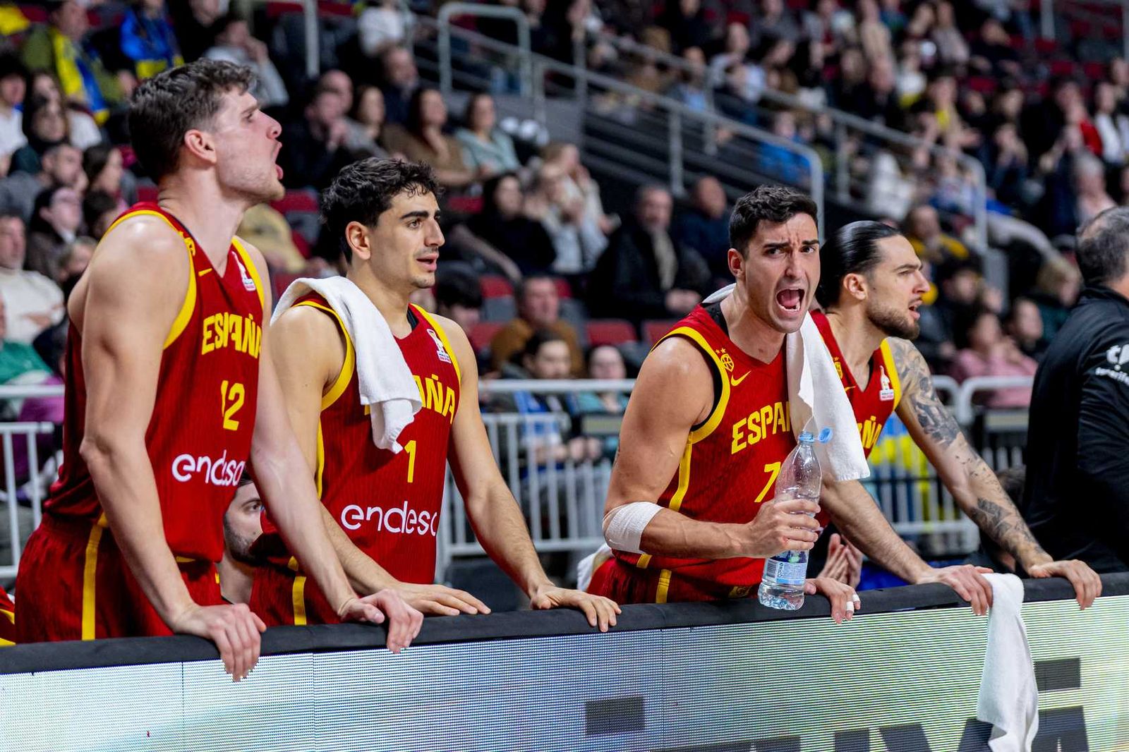 Buen papel de Francis Alonso en el triunfo de España ante la Ucrania de Daniil Shelist (66-86)