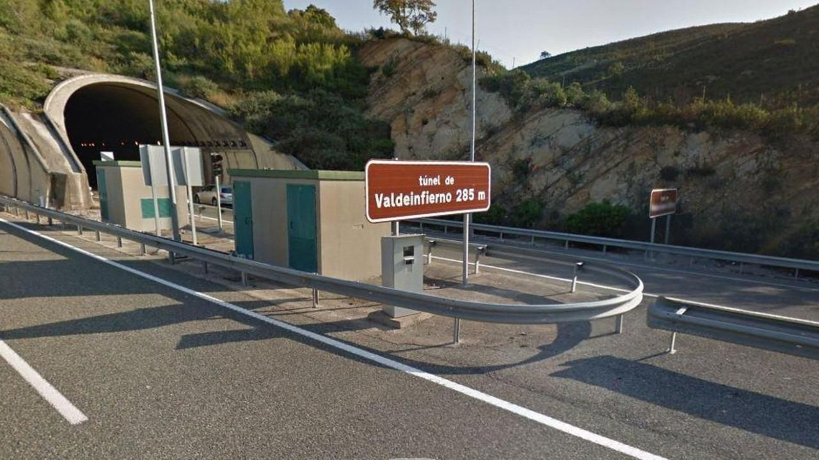 Imagen del rada ubicado en el túnel de Valdeinfierno en la autovía A-381 entre Jerez y Los Barrios
