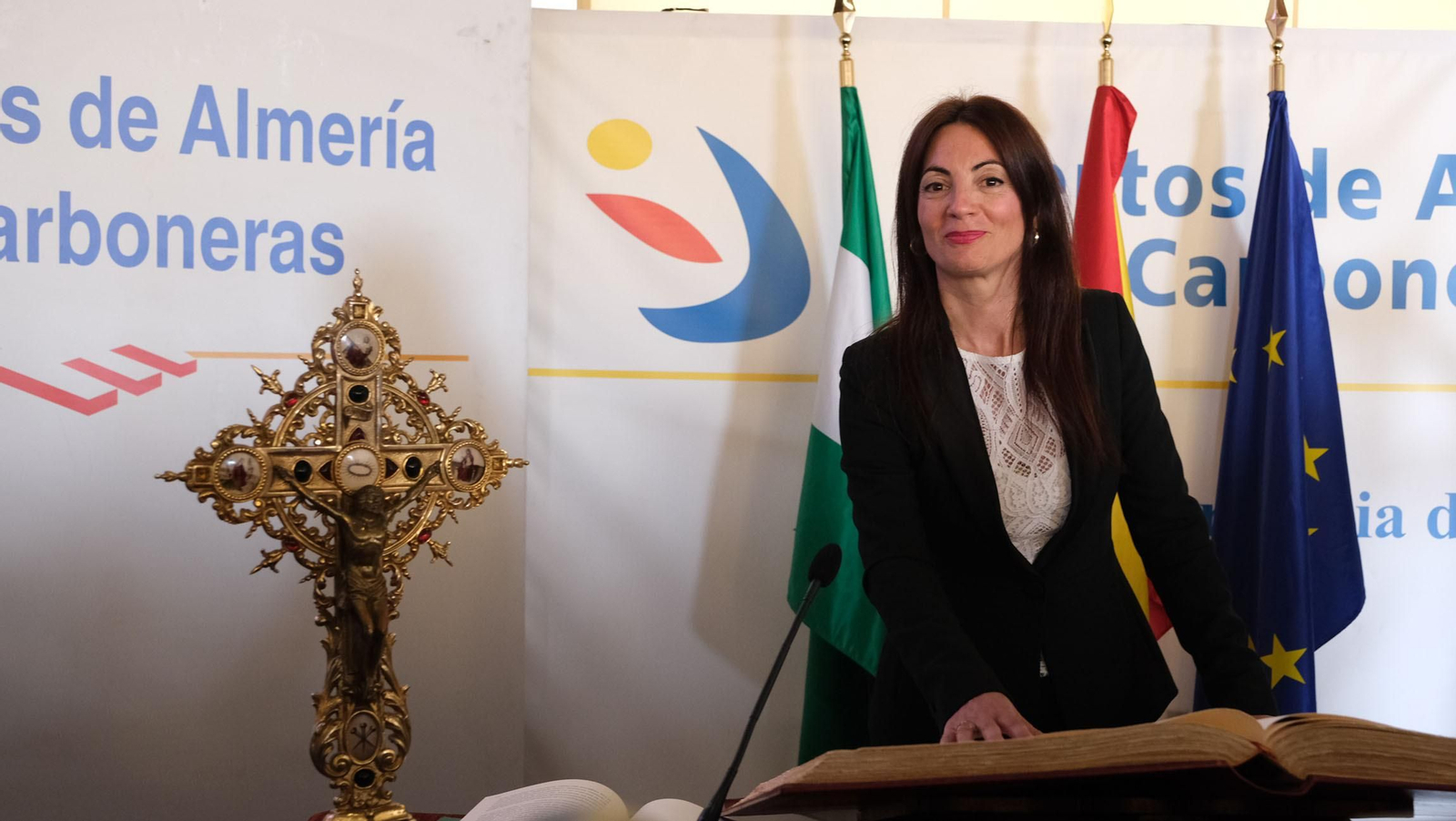 La toma de posesión de Rosario Soto como presidenta del Puerto de Almería