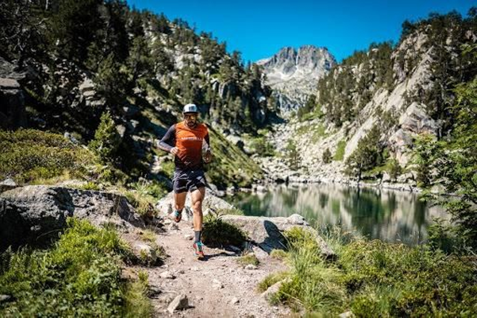 Un corredor en una prueba de ultra fondo.