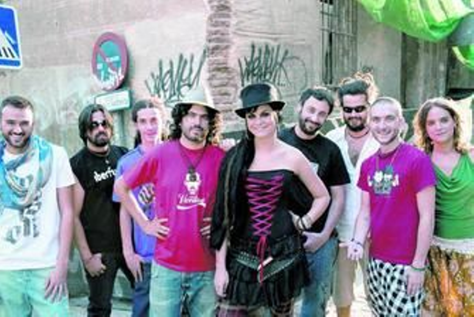 Canteca de Macao pretende fusionar todos los estilos posibles.