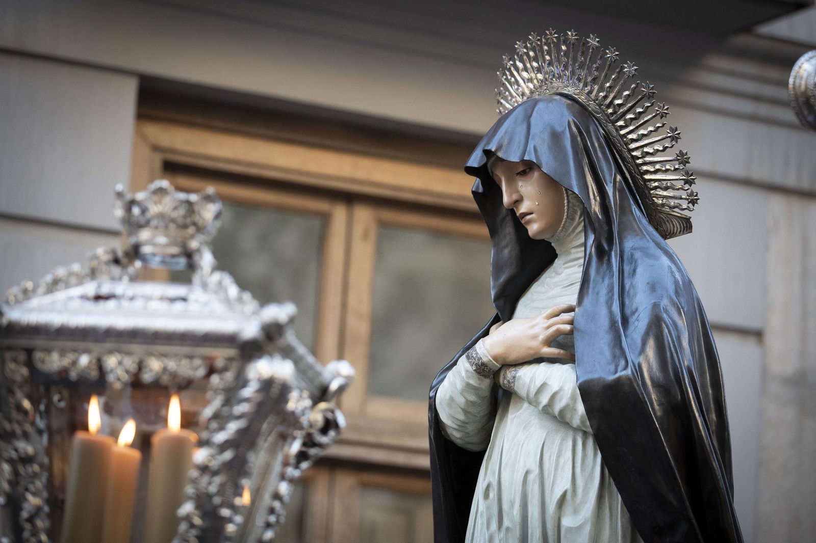 Las mejores fotografías de la salida de la Hermandad del Santo Sepulcro 2025