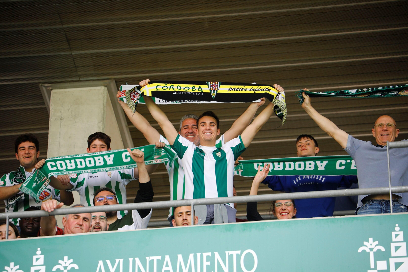 Las mejores fotos del ambiente en El Arcángel para el Córdoba CF - San Fernando