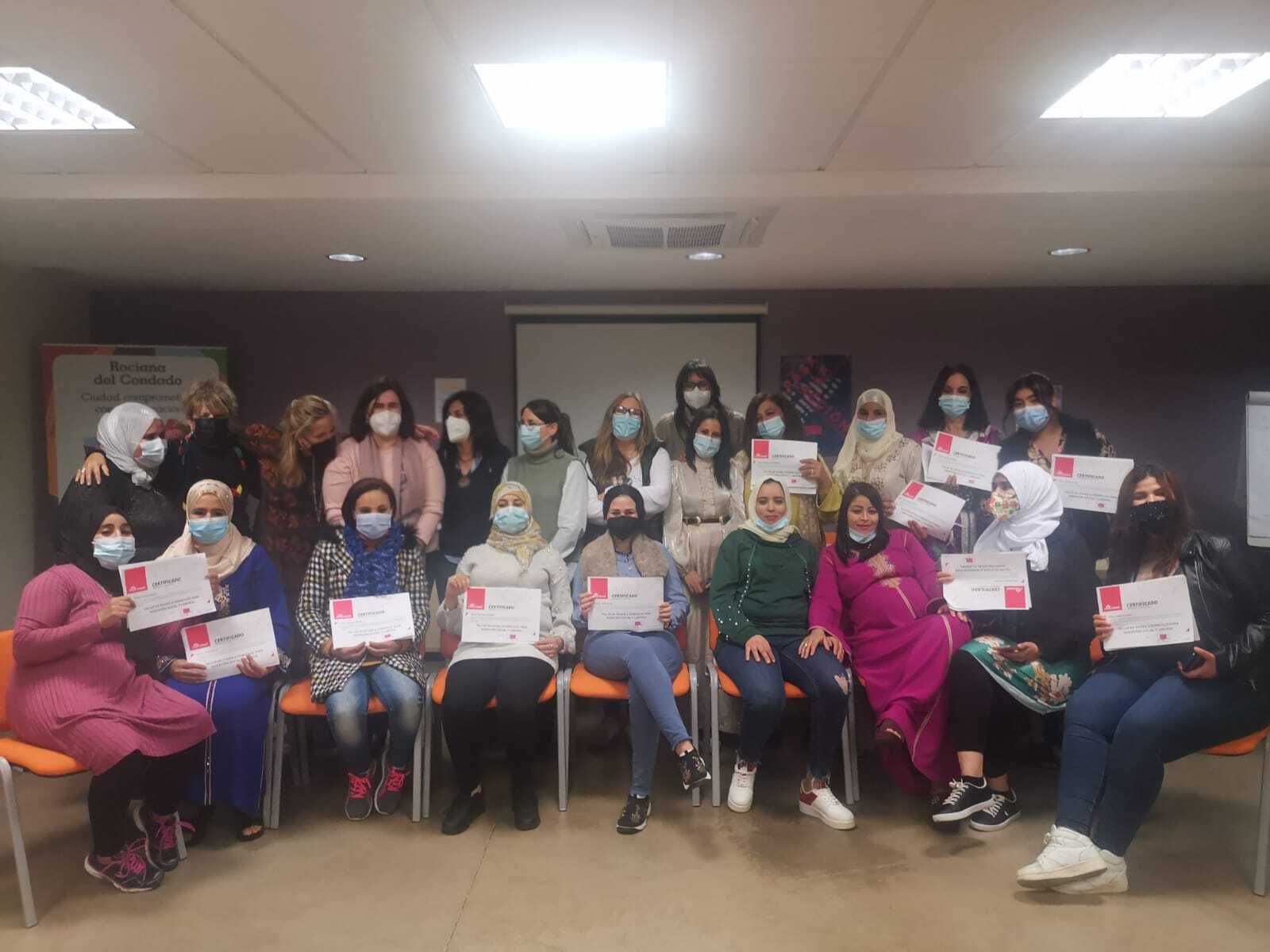 Un total de 15 mujeres inmigrantes han participado en este taller de formación.