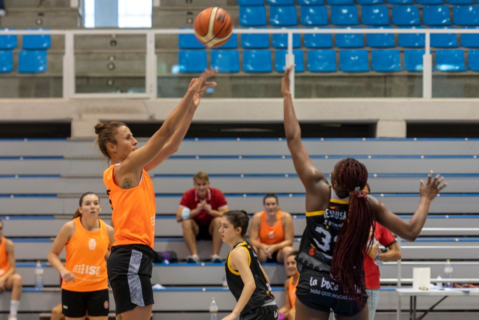 Visita de ISE CB Almería a Picken Claret