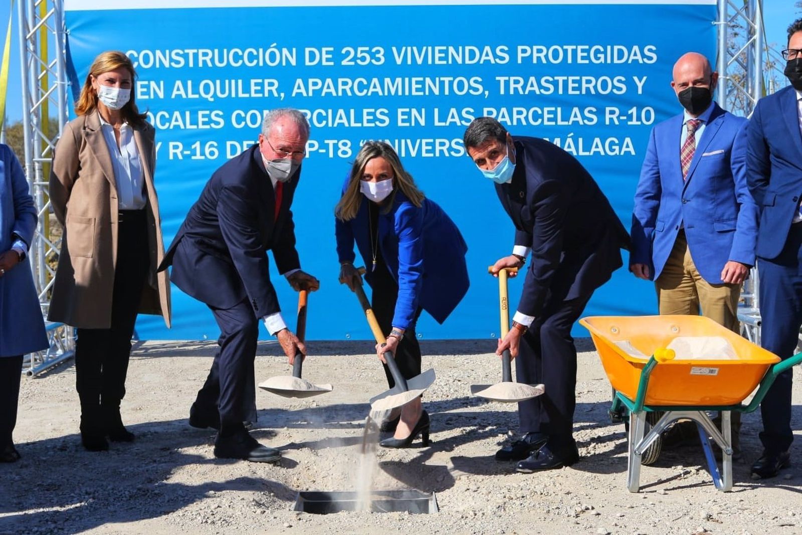Presentación de otro proyecto de VPO en alquiler en Teatinos hace unos días.