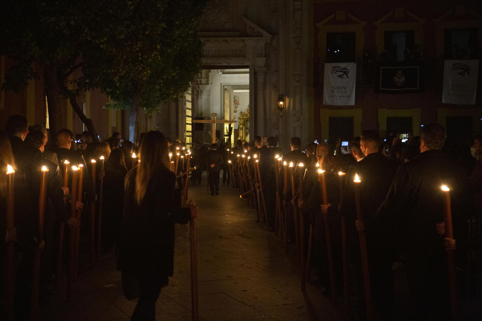 Las imágenes de la procesión del Gran Poder hasta San Lorenzo