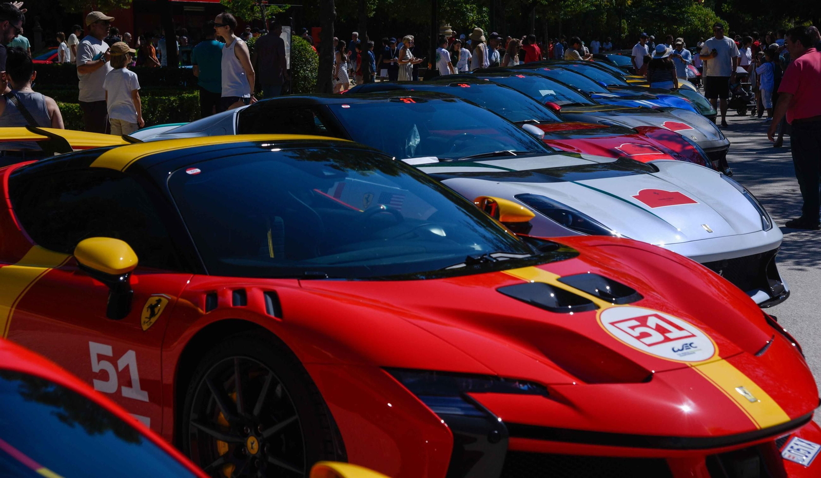 Ferrari Cavalcade 2025 en Sevilla