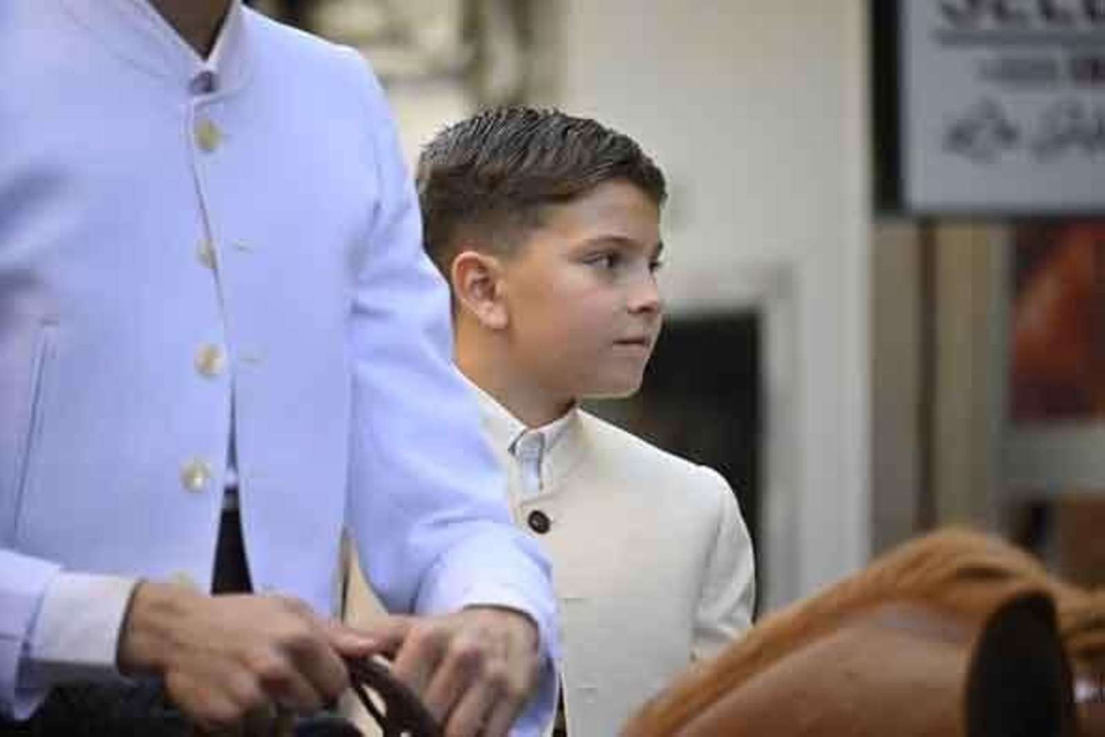 Las mejores imágenes de los peregrinos en la salida de Emigrantes