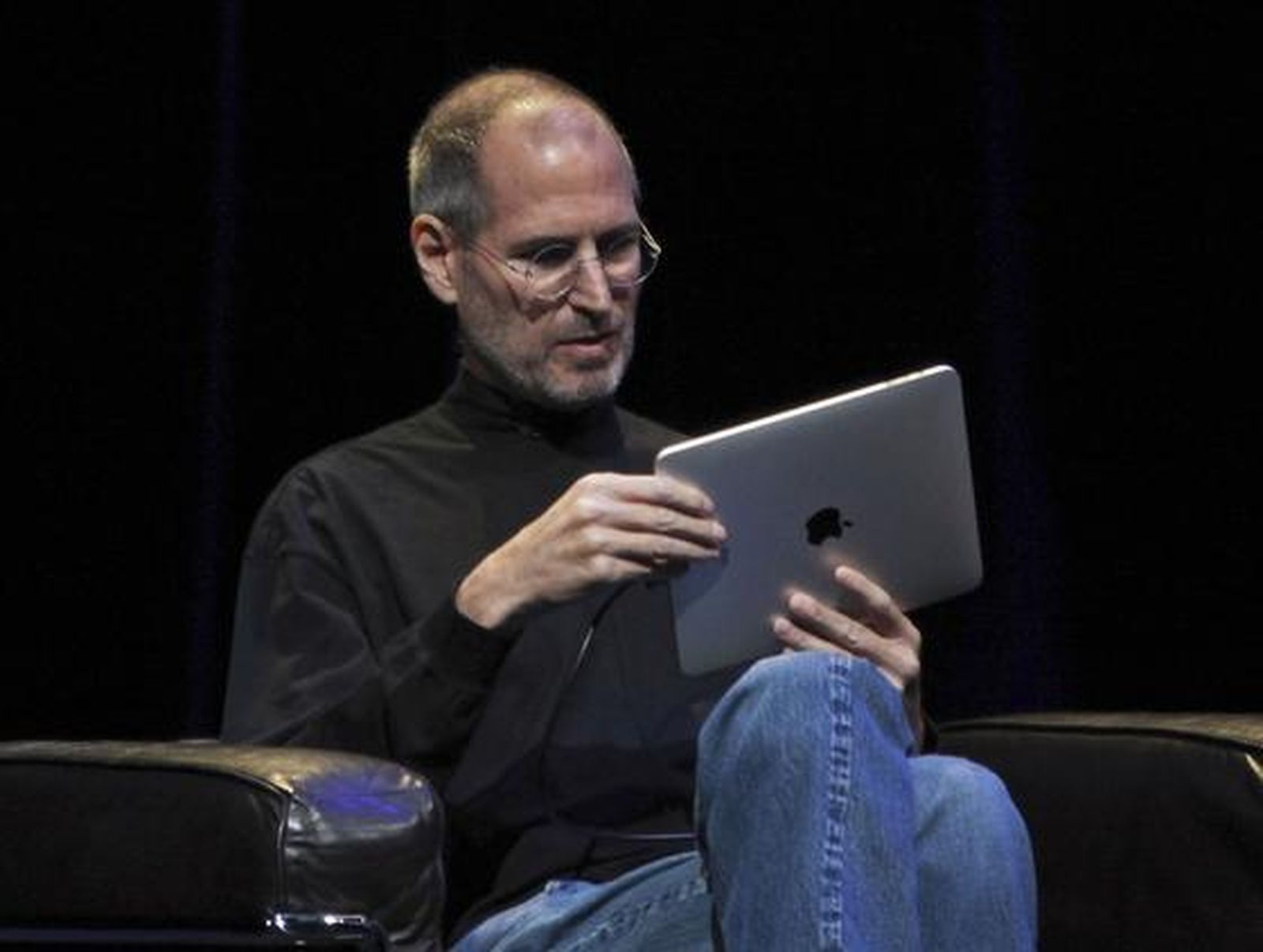 Apple presenta su 'ordenador tableta' iPad en San Francisco. / Reuters · AFP Photo
