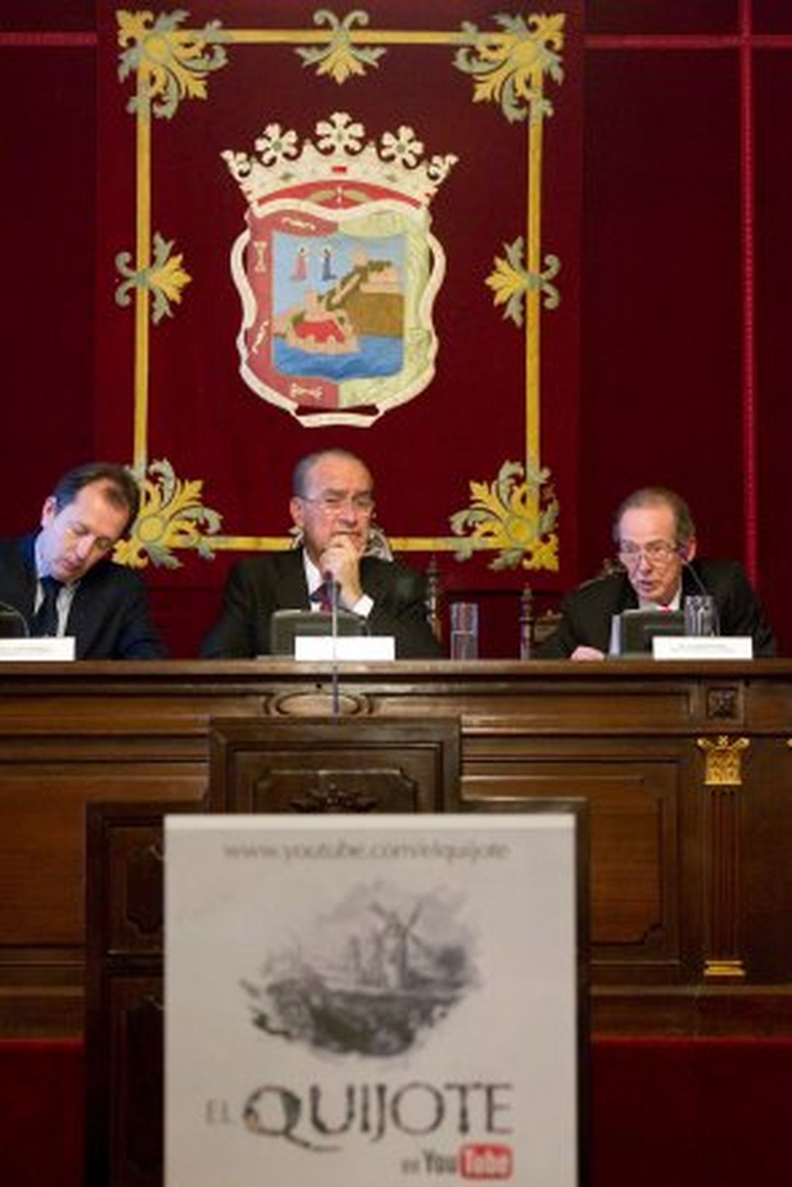 Termina en Málaga la primera lectura global del Quijote en Youtube