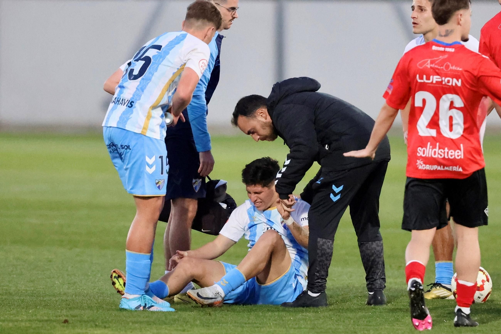 Atlético Malagueño - Poli Almería: Ojo con Salguero (3-0)