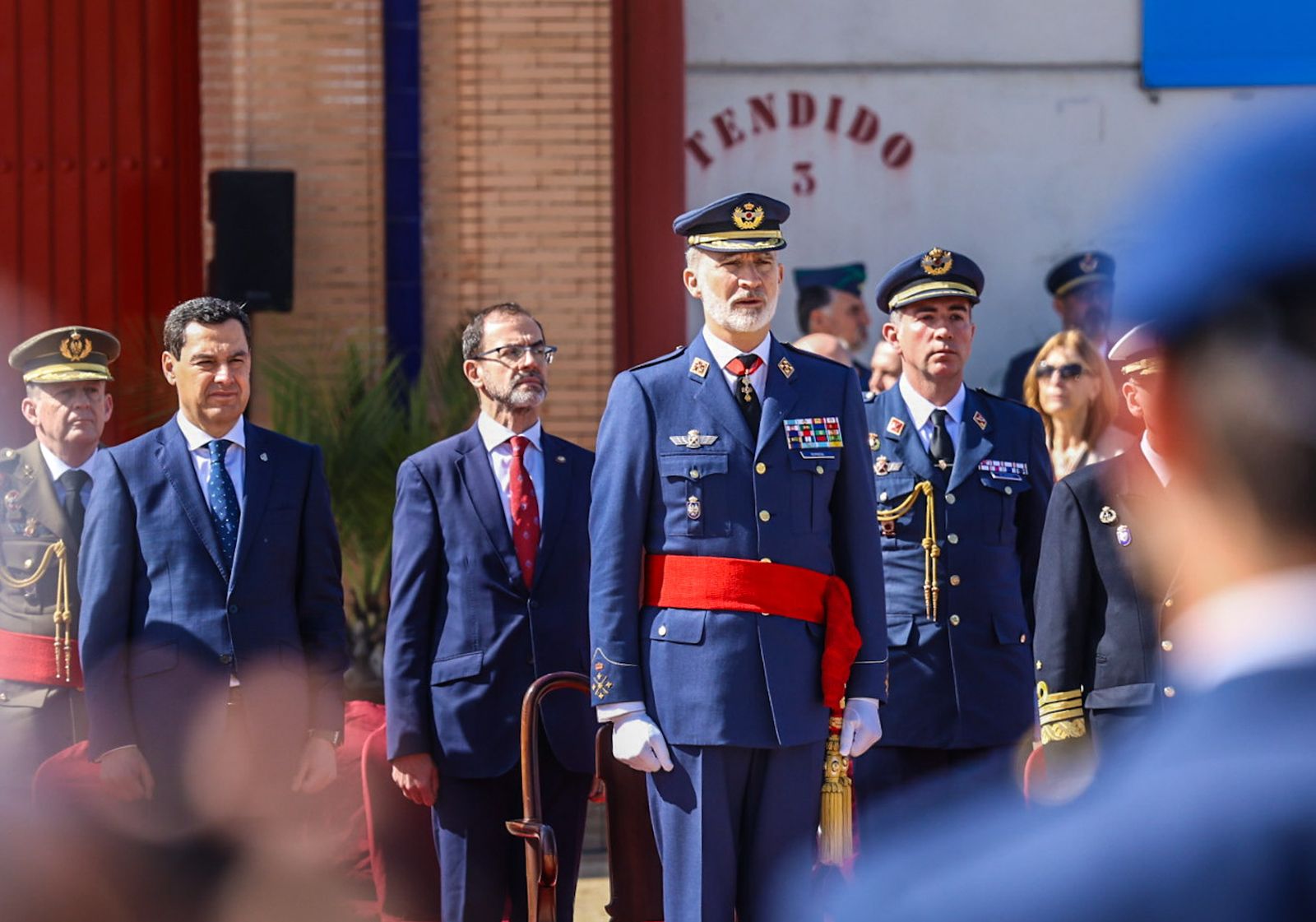 Fotografías del Acto Militar presidido por S.M. el Rey Felipe VI con motivo del centenario del Plus Ultra