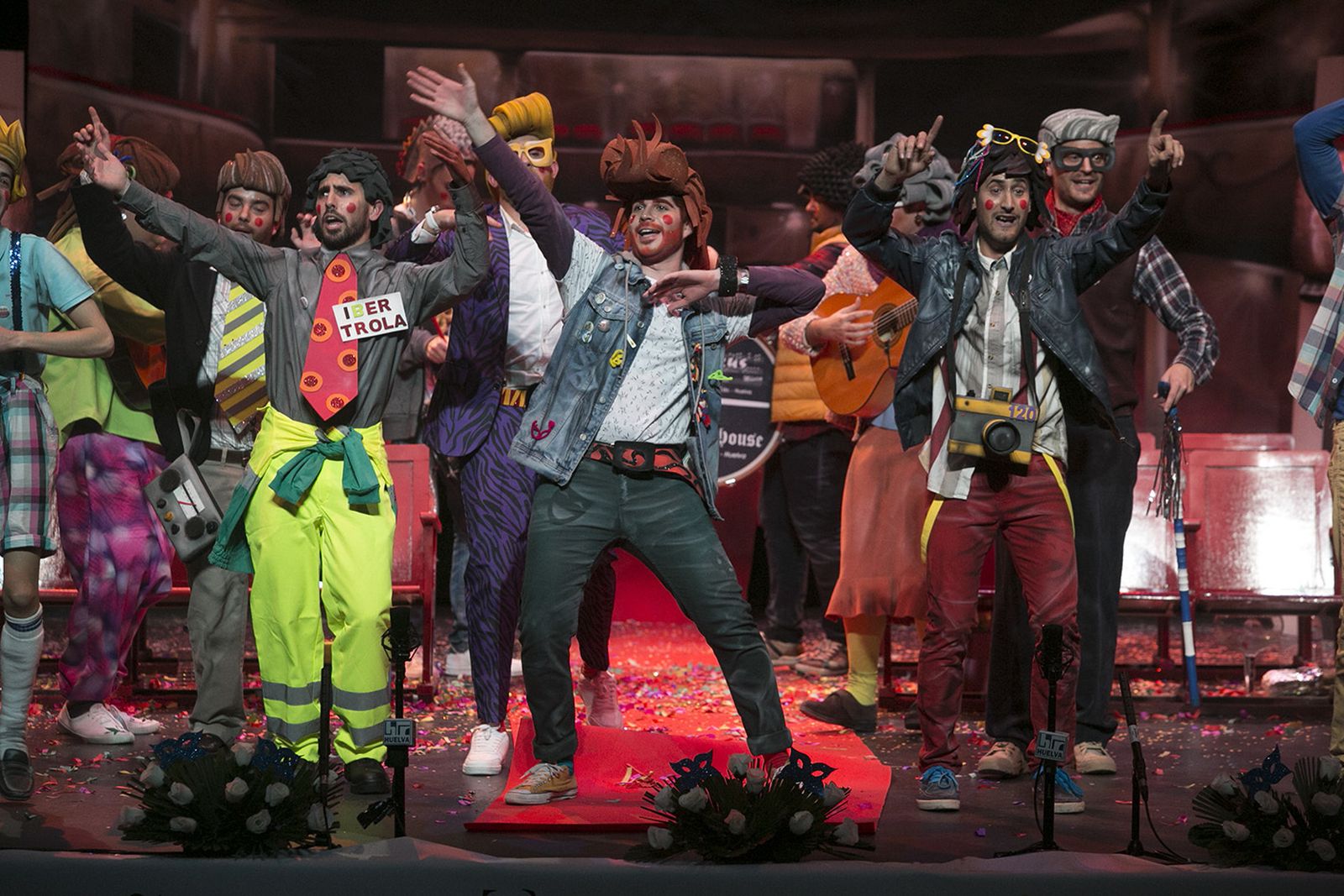 Las imágenes de la octava preliminar del Carnaval Colombino